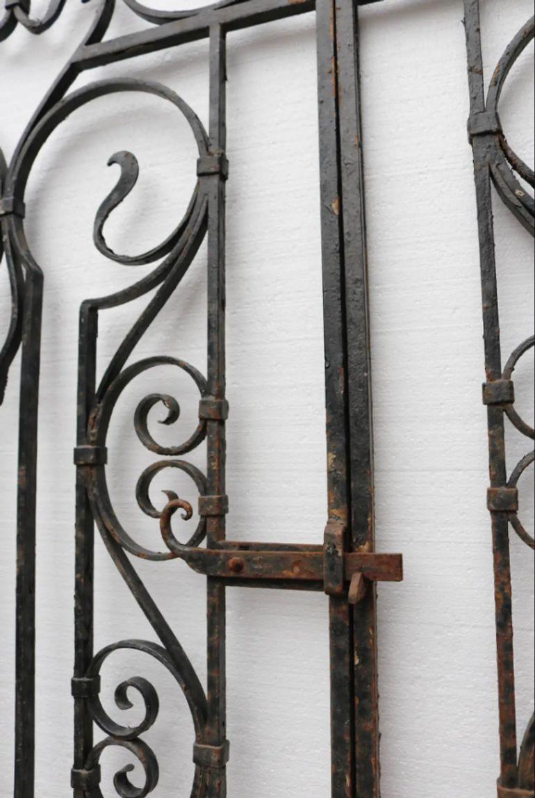 Tall Victorian Style Wrought Iron Garden Side Gates In Fair Condition For Sale In Wormelow, Herefordshire