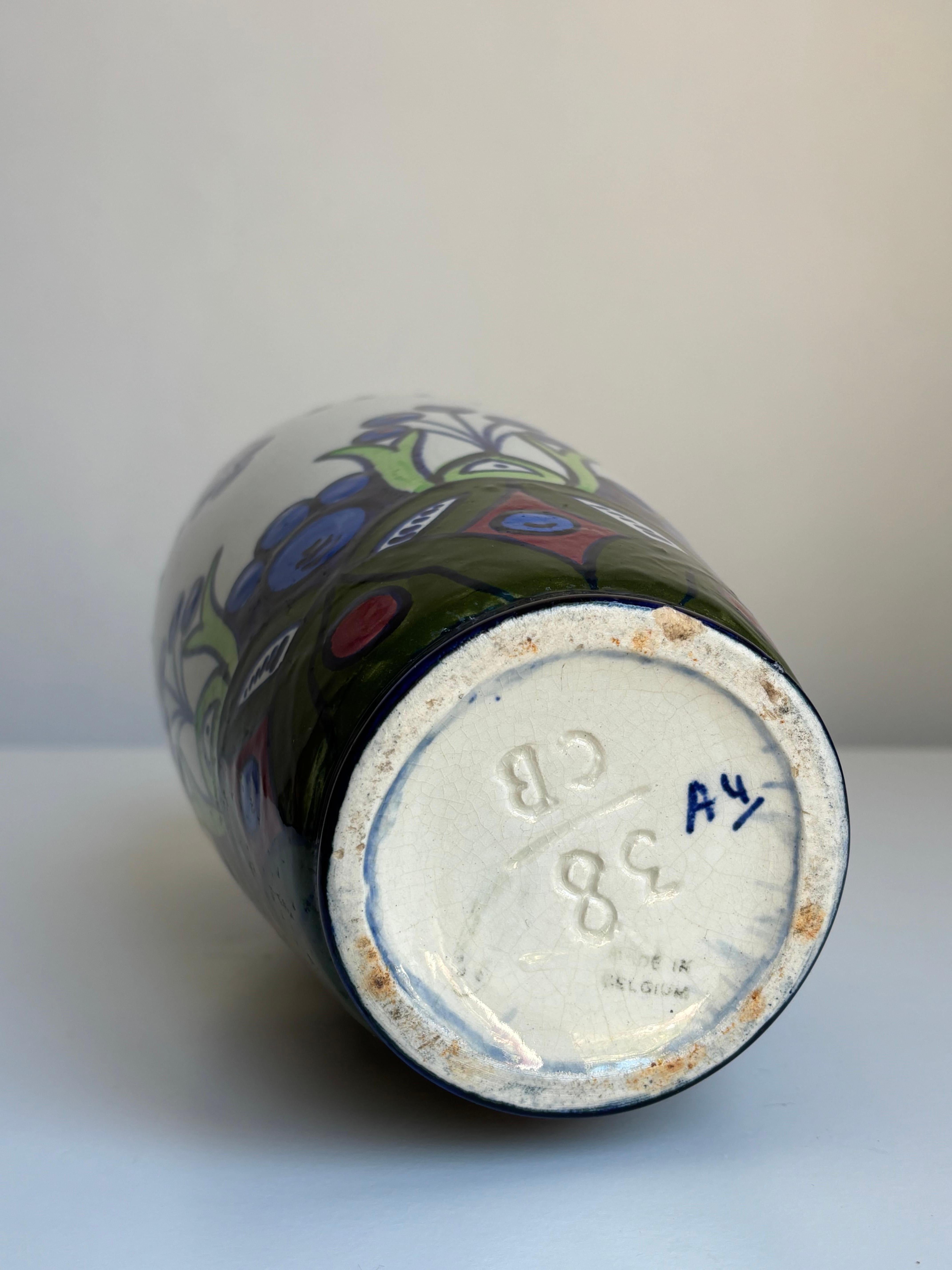 Vaso alto belga smaltato multicolore d'epoca, anni '50 circa in vendita 3