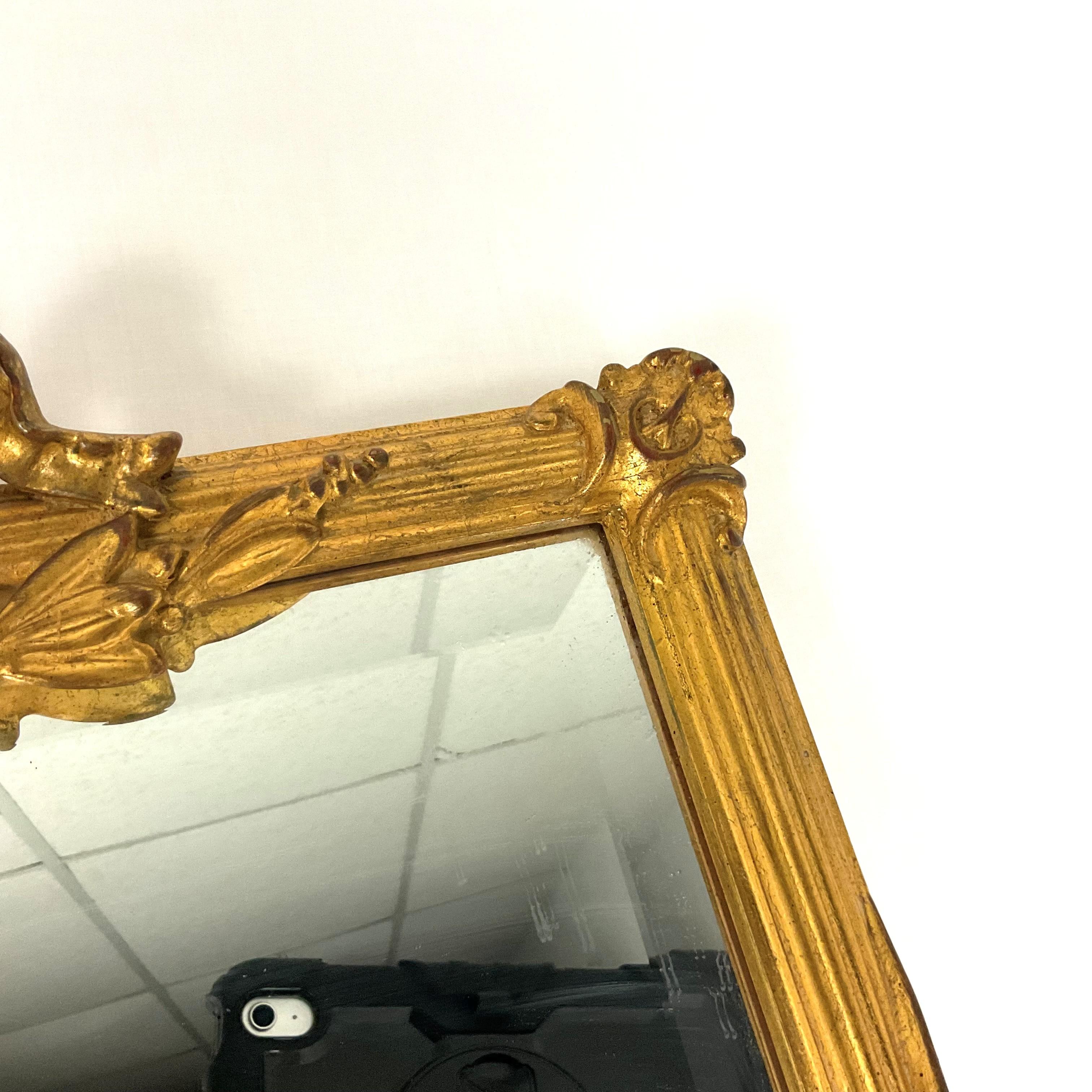 Italiano Coppia di specchi da toeletta alti e dorati d'epoca in vendita