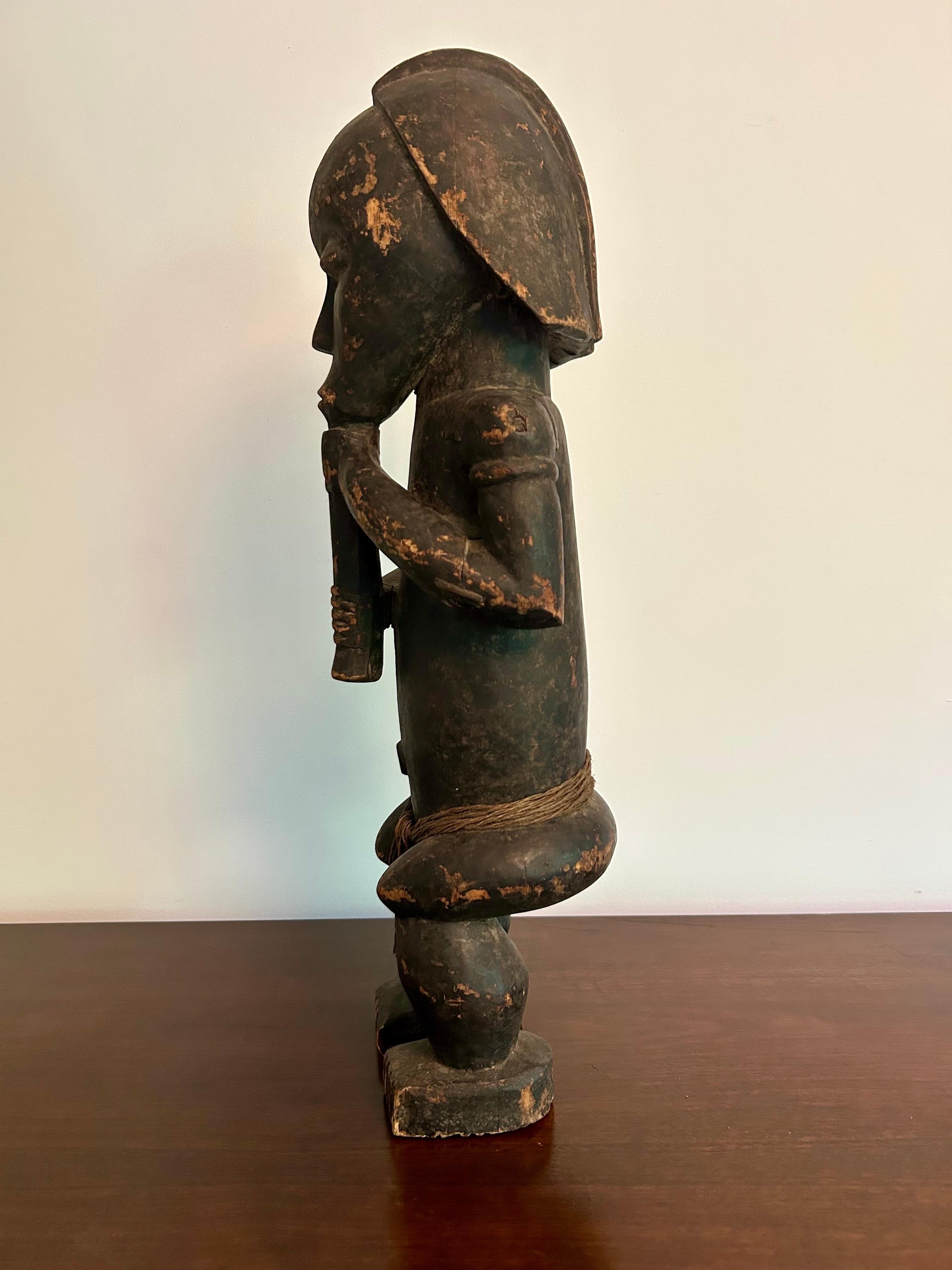 Große Vintage Luba Figur Afrikanische Kunst (20. Jahrhundert) im Angebot