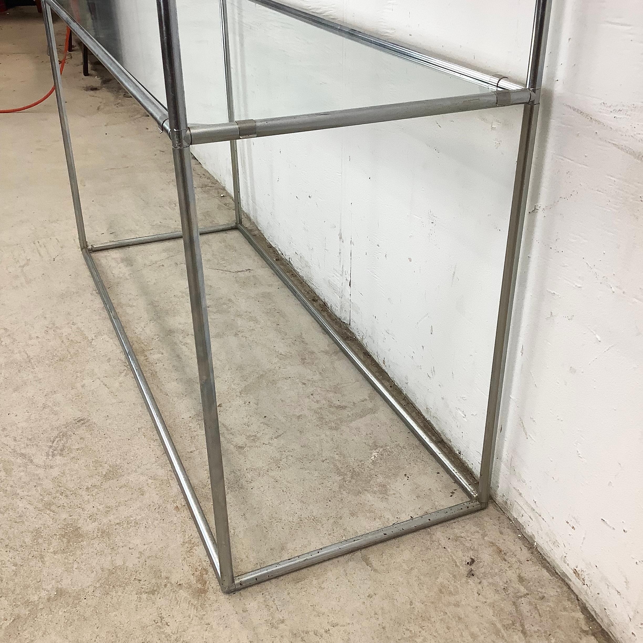 Tall Vintage Modern Etagere in vendita 9