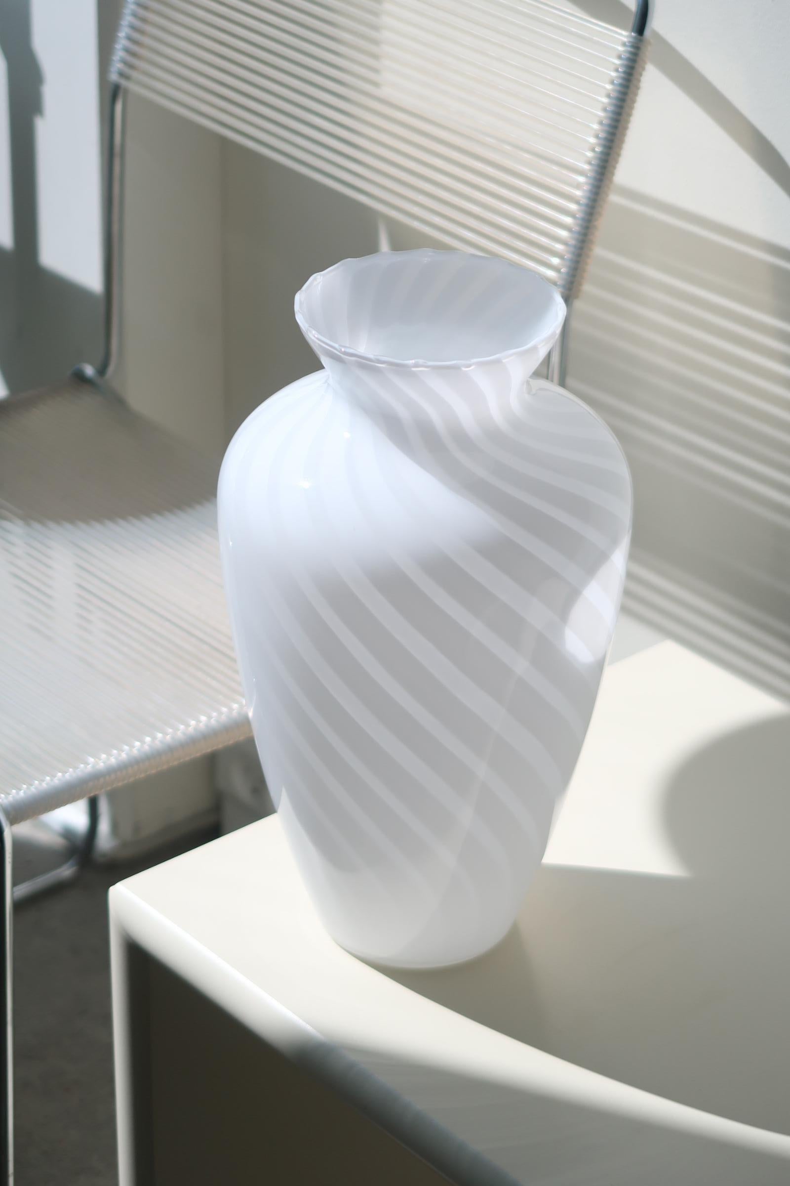 Tall Vintage Murano Italian 1970s White Swirl Glass Vase Mouth Blown For Sale 2