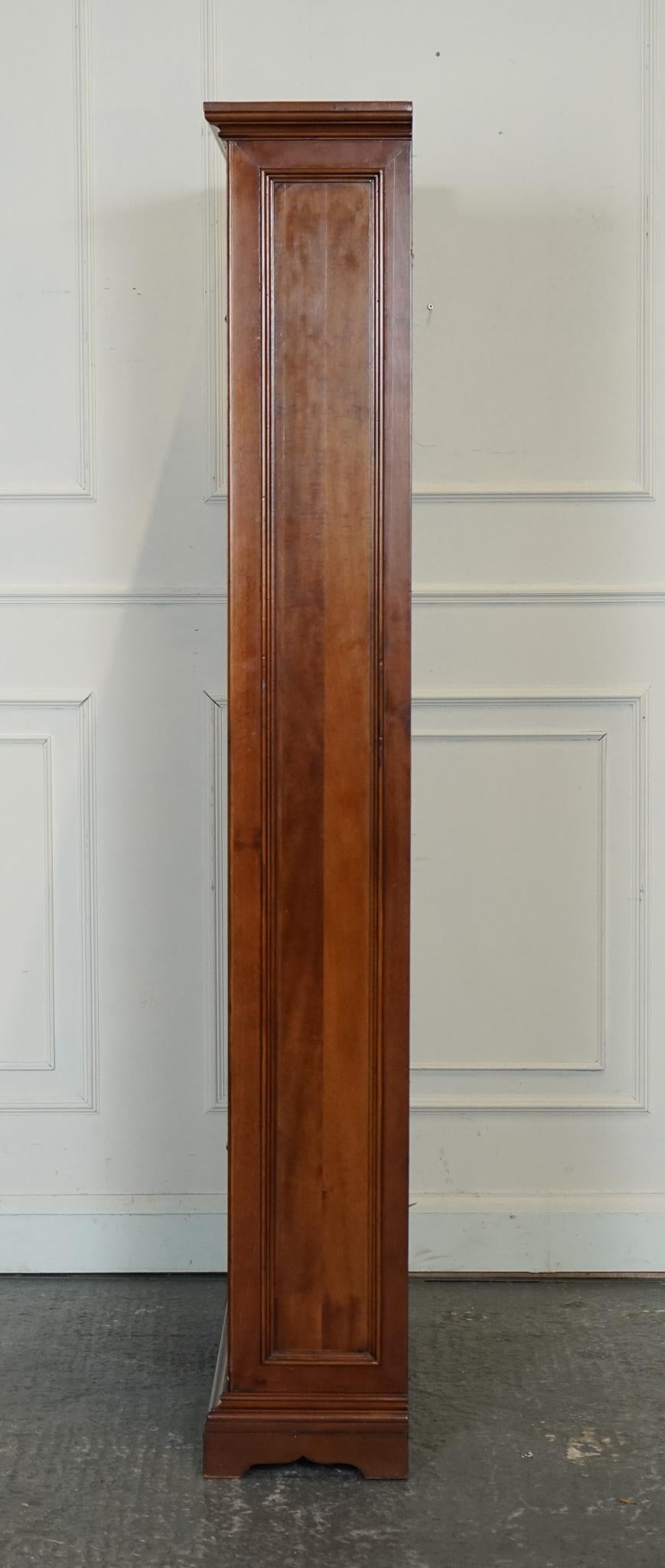 TALL ViNTAGE OPEN SOLID WOOD BOOKCASE WITH ADJUSTABLE SHELVES 6