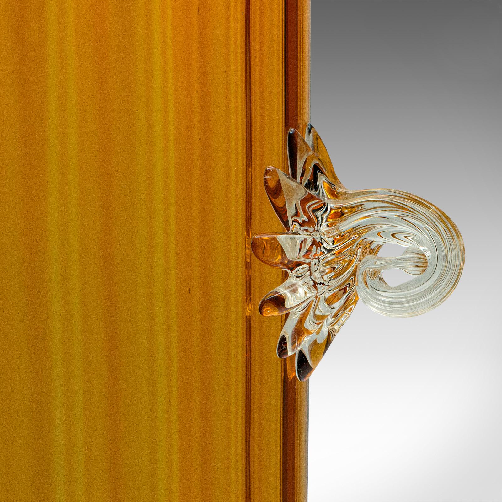 Vaso alto a coste d'epoca, francese, vetro artistico, manico di fiori, Art Deco, Circa 1930 in vendita 2
