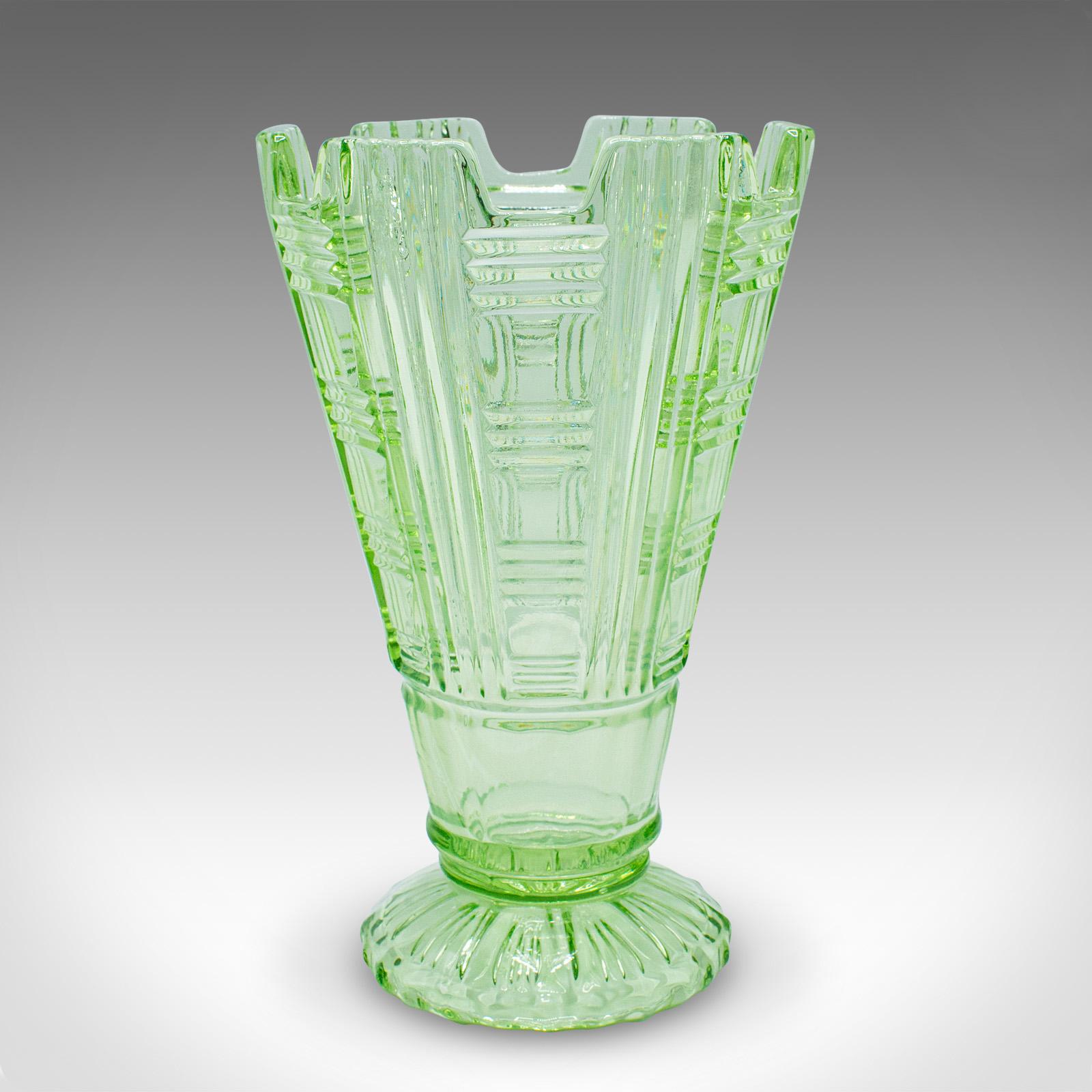British Tall Vintage Sharing Sundae Cup, English, Art Glass, Dessert Server, Circa 1930 For Sale