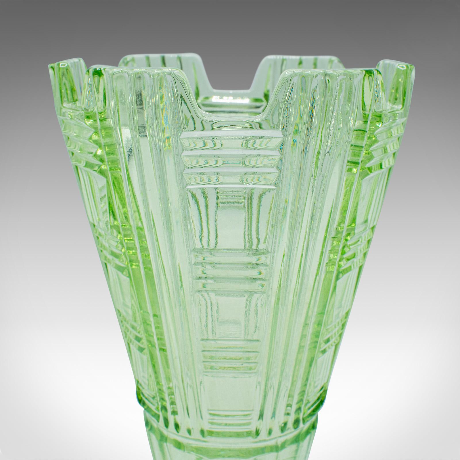 Tall Vintage Sharing Sundae Cup, English, Art Glass, Dessert Server, Circa 1930 For Sale 3