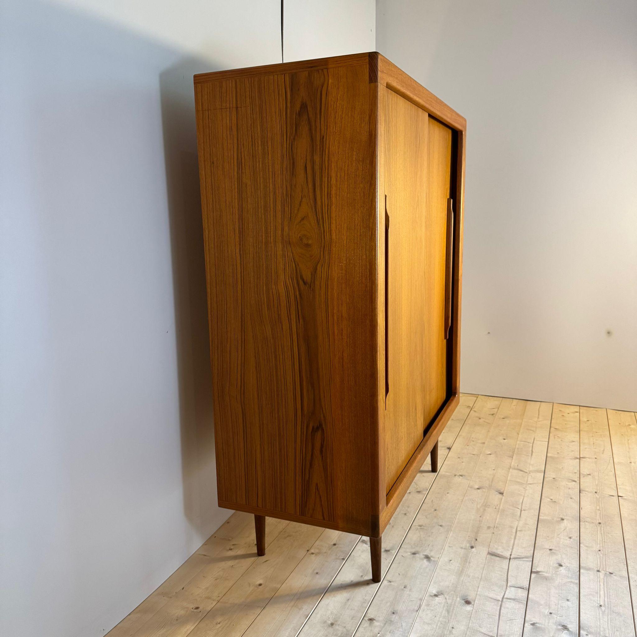 Teak Tall vintage sideboard, Denmark 1960 For Sale