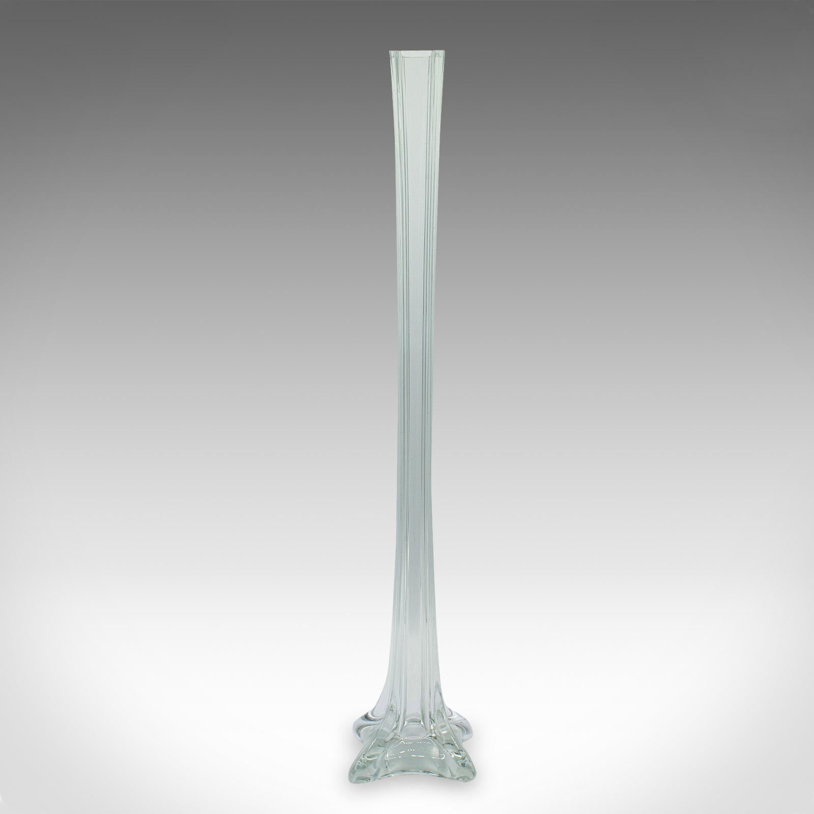 Mid-Century Modern Grand vase à tige vintage, français, verre, manchon cannelé, fleur, milieu du siècle, 1950 en vente