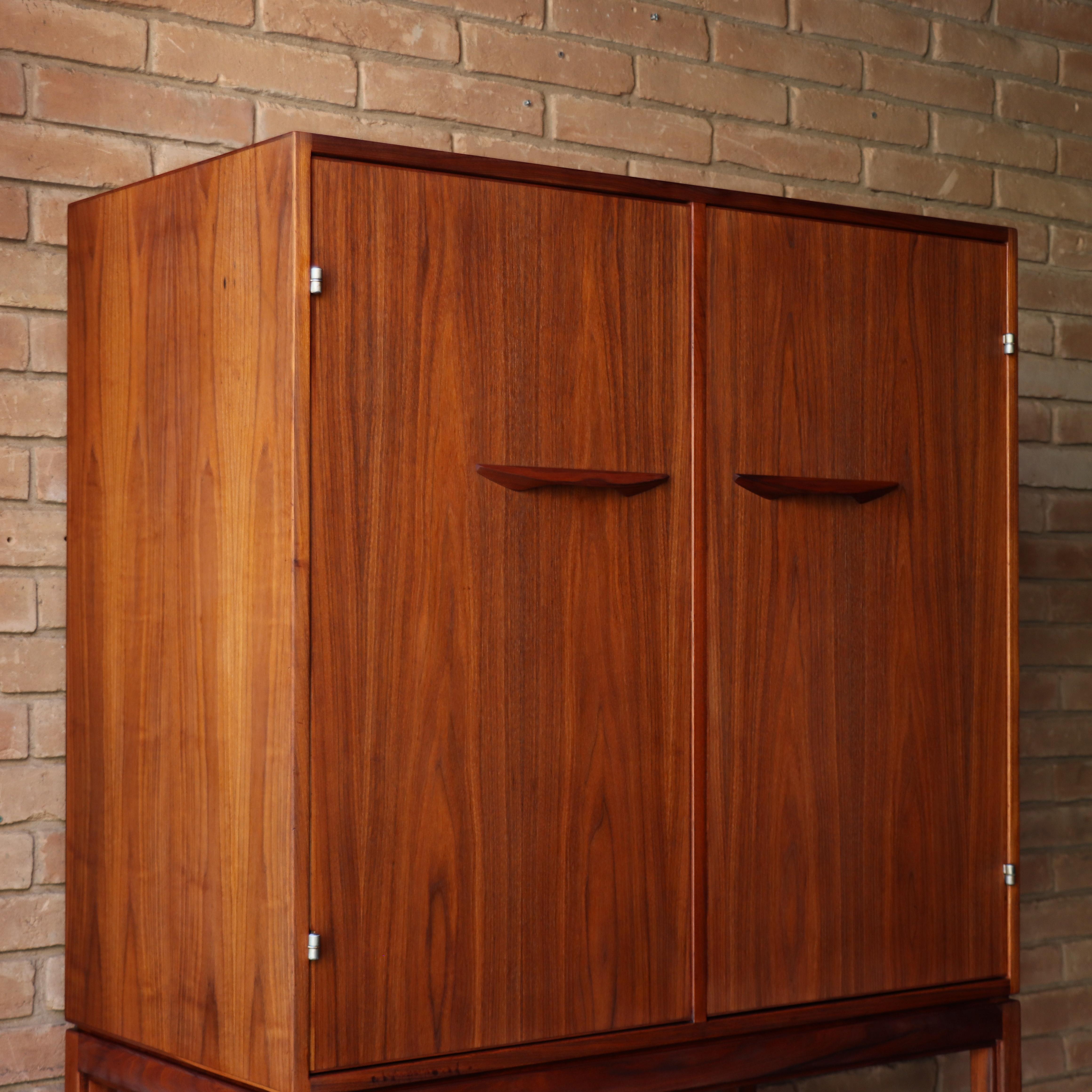Tall Walnut Cabinet by Jens Risom, 1960s - Mid Century For Sale 1
