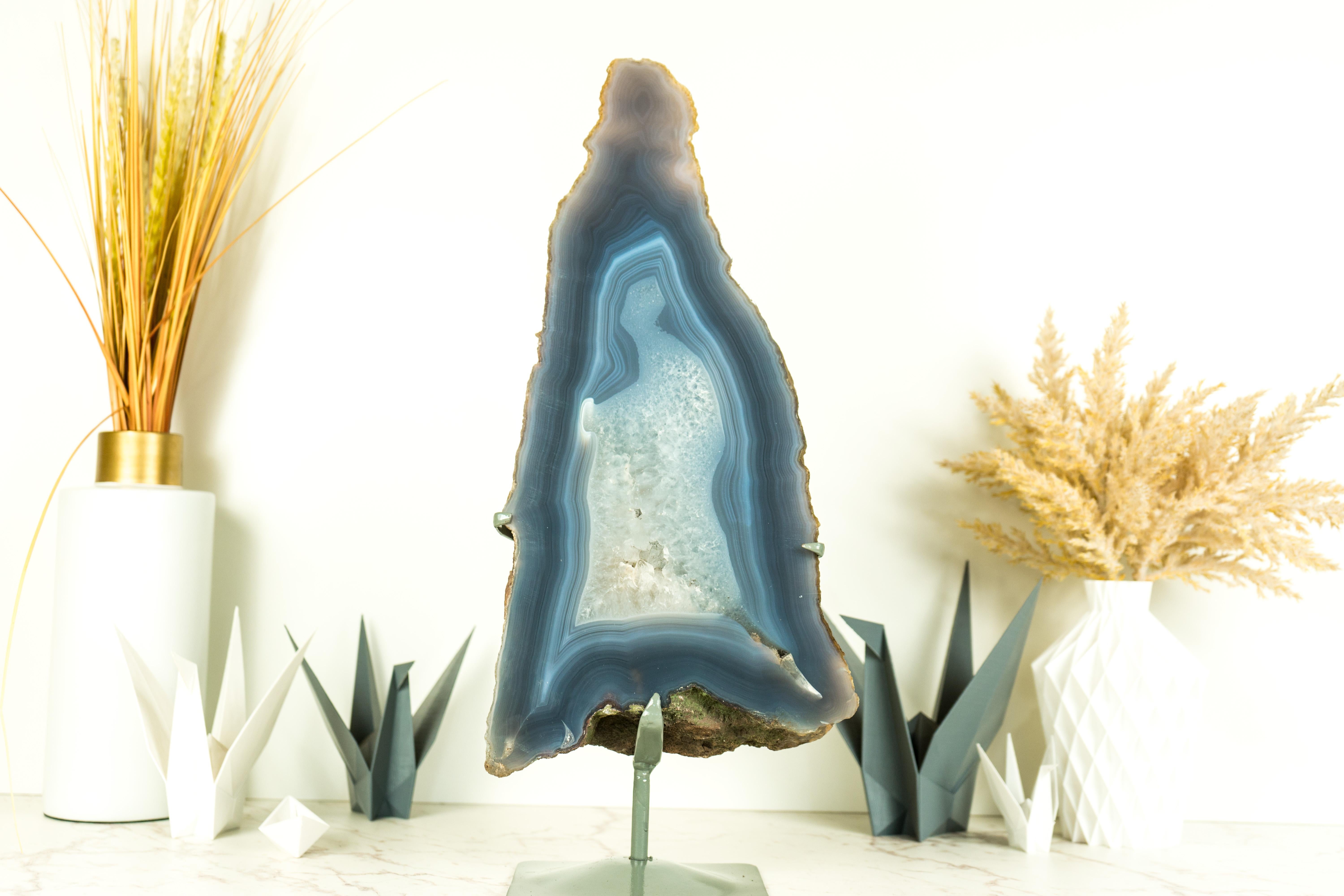 Fetta alta di geode di agata bianca e blu, completamente naturale 3