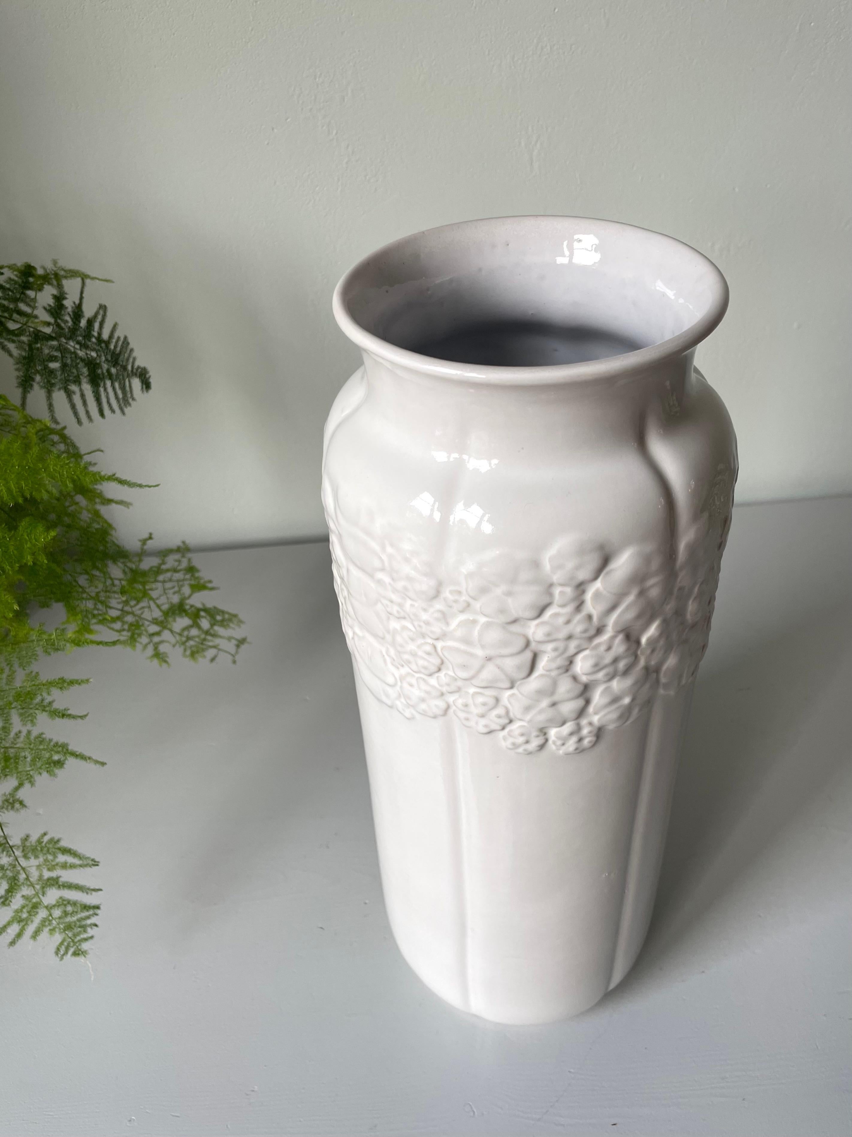 Bay Keramik Tall White Modernist Floor Vase With Organic Decor, 1970s For Sale 2