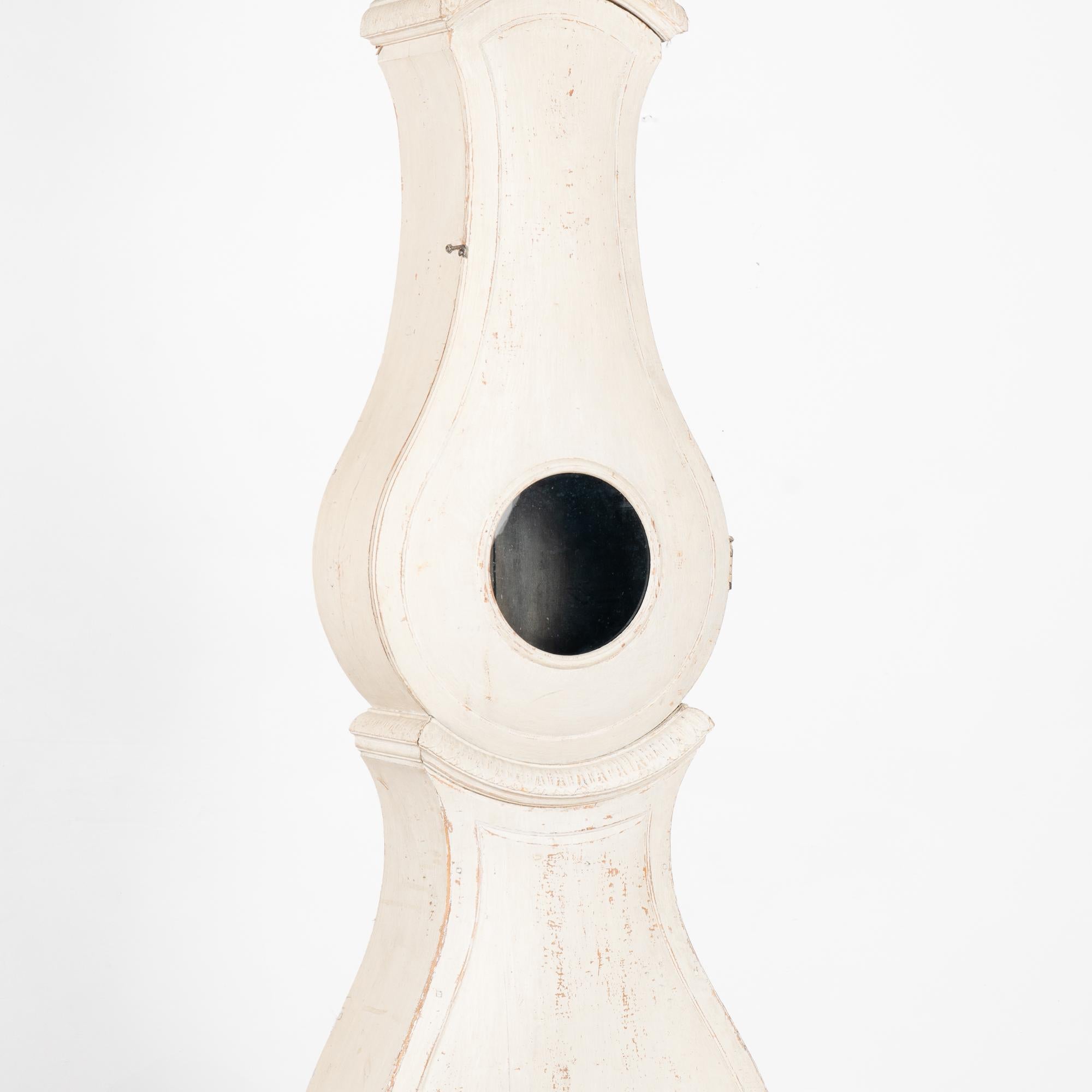Tall White Swedish Pine Mora Grandfather Clock, circa 1840 For Sale 1