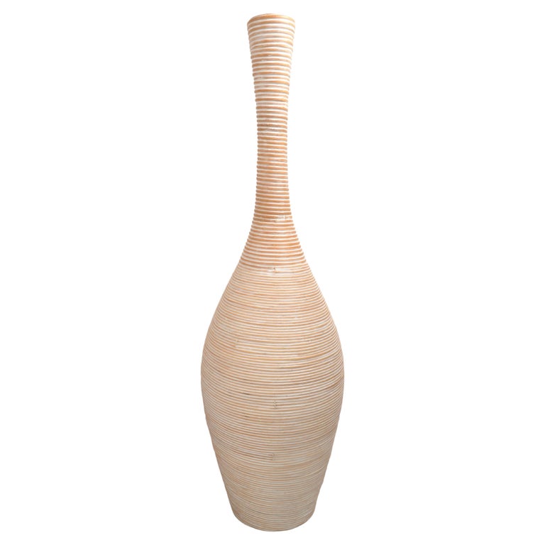 Große Weißwash Reed Home Decor Bodenvase Holz 40 In Rustikales Bauernhaus-Pflanzgefäß bei 1stDibs Deutschland