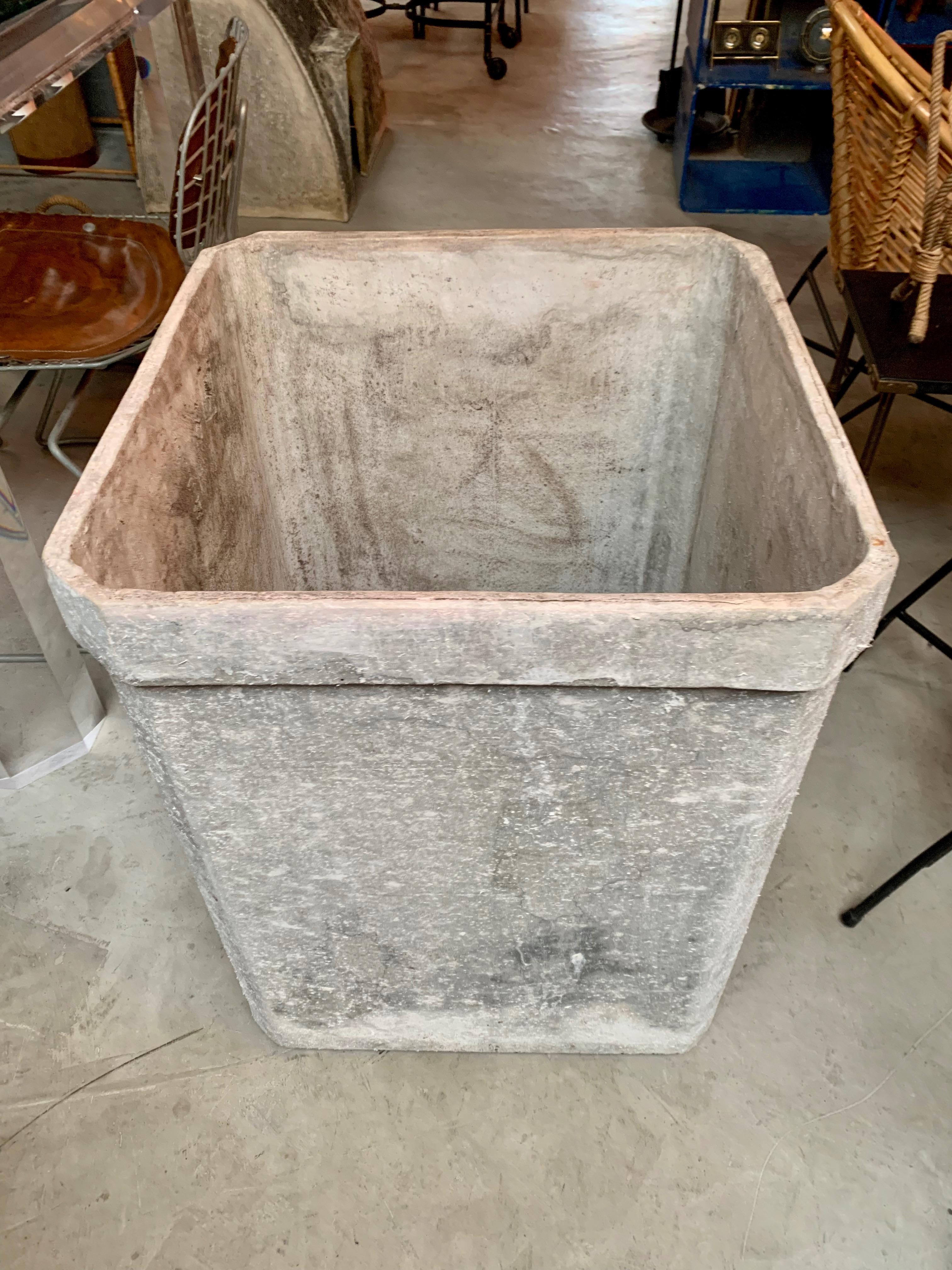 Tall Willy Guhl Concrete Planter In Good Condition In Los Angeles, CA