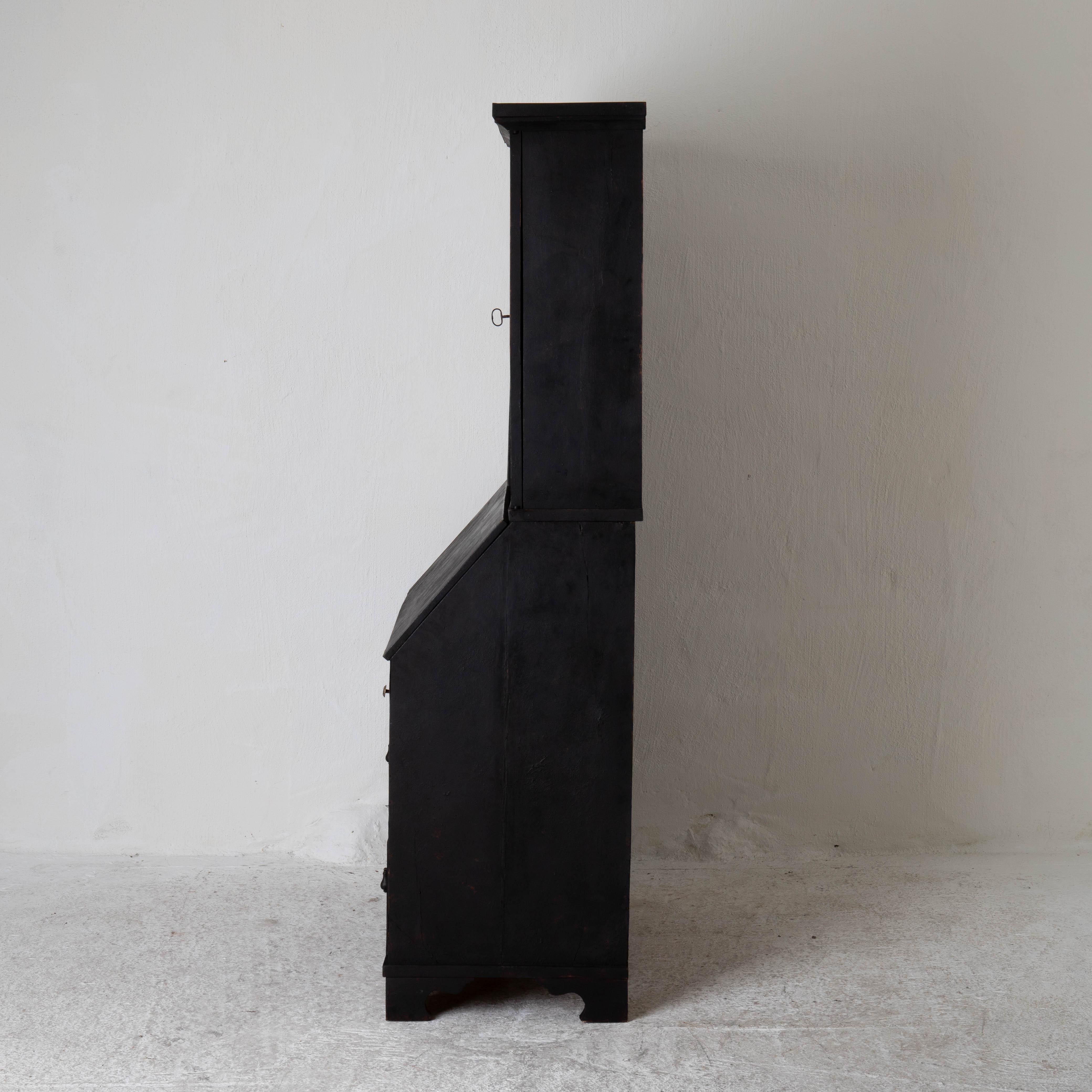 Tall Writing Desk Secretary Swedish Black 19th Century Sweden In Good Condition In New York, NY