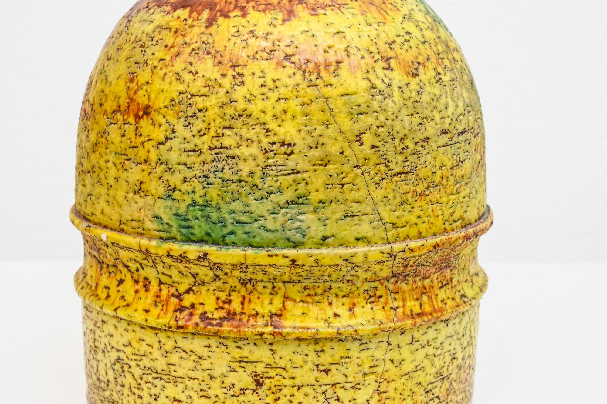 Grand vase rond jaune de Marcello Fantoni, Italie en vente 3