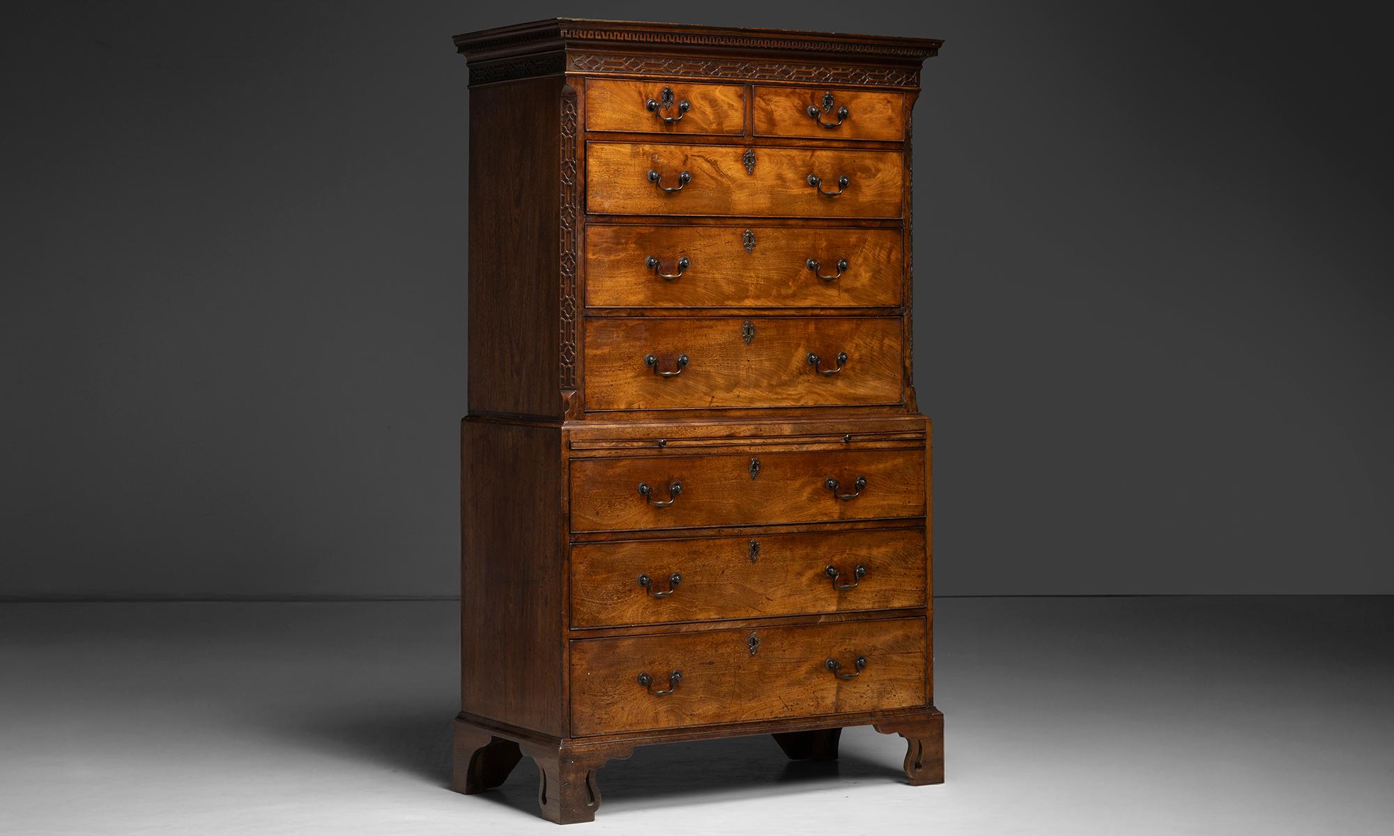 England, 1780
Mahogany George III chest-on-chest.
44