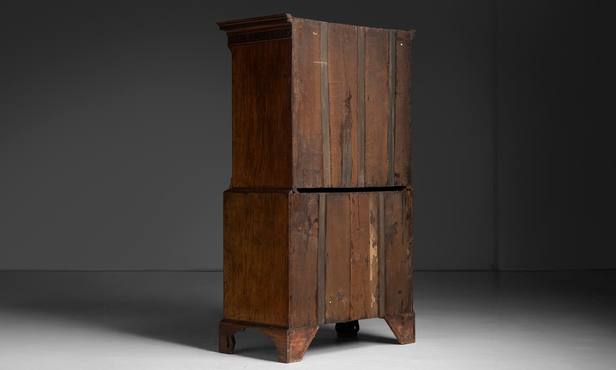 Tallboy Chest of Drawers, England circa 1780 in vendita 1