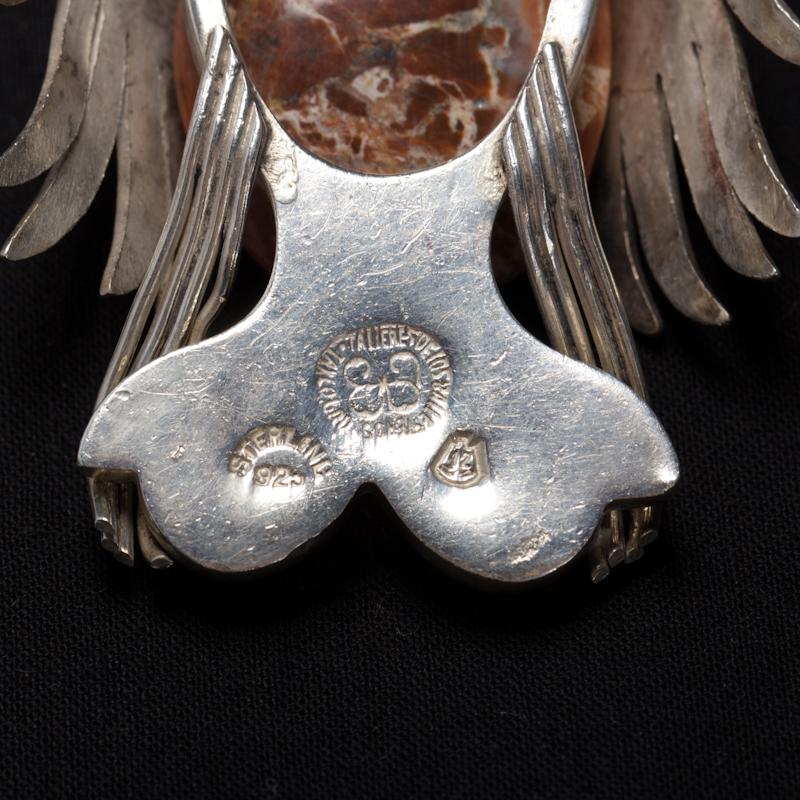 Broche de plata de ley 925 y cabujón de piedra de Talleres Los Ballesteros, México en Bueno estado para la venta en London, Fitzrovia