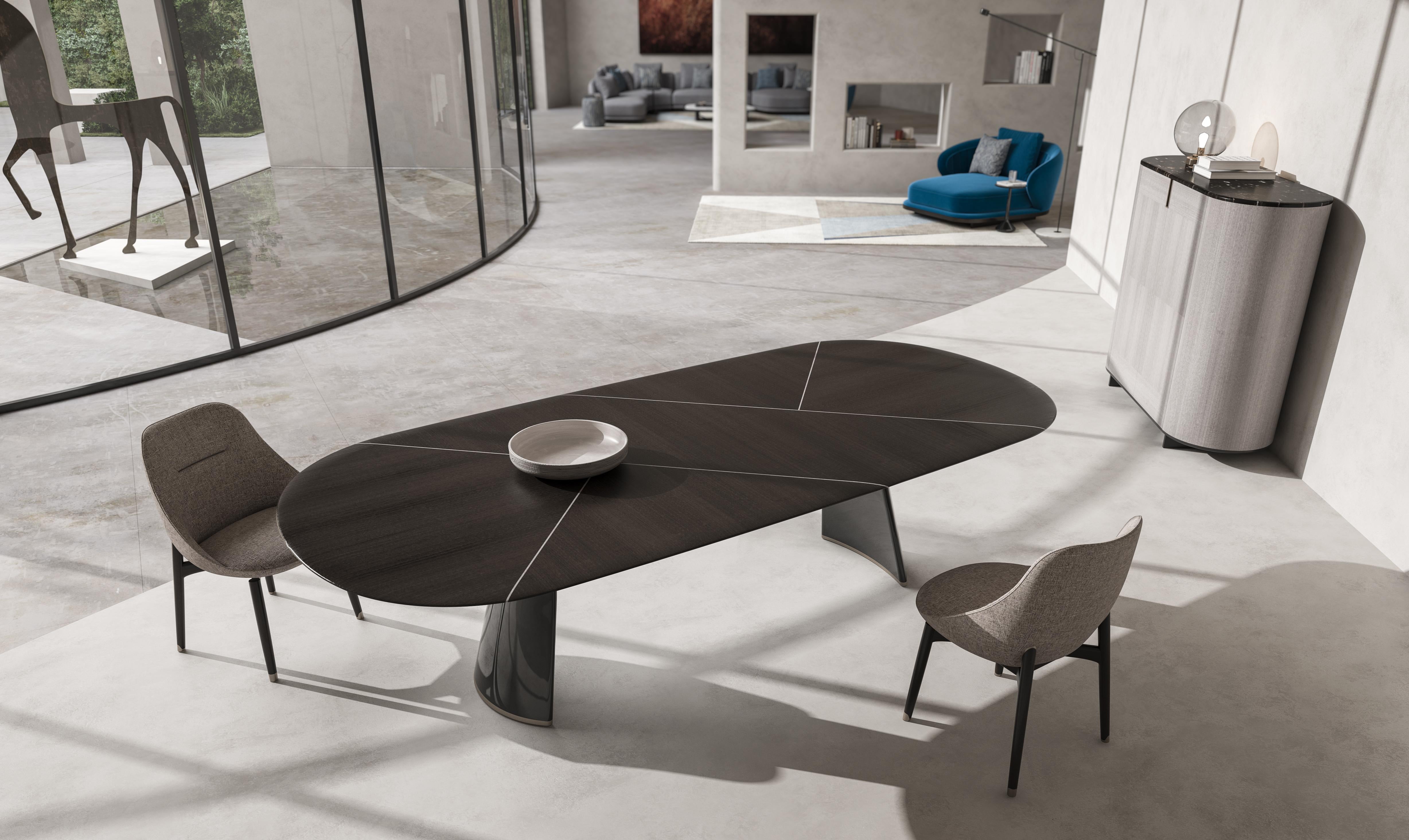 Italian Talos Rectangular Dining Table For Sale
