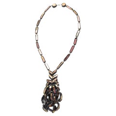 Lange Talosel-Halskette von Line Vautrin