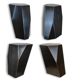 Mesa auxiliar escultórica de acero y bronce Talus