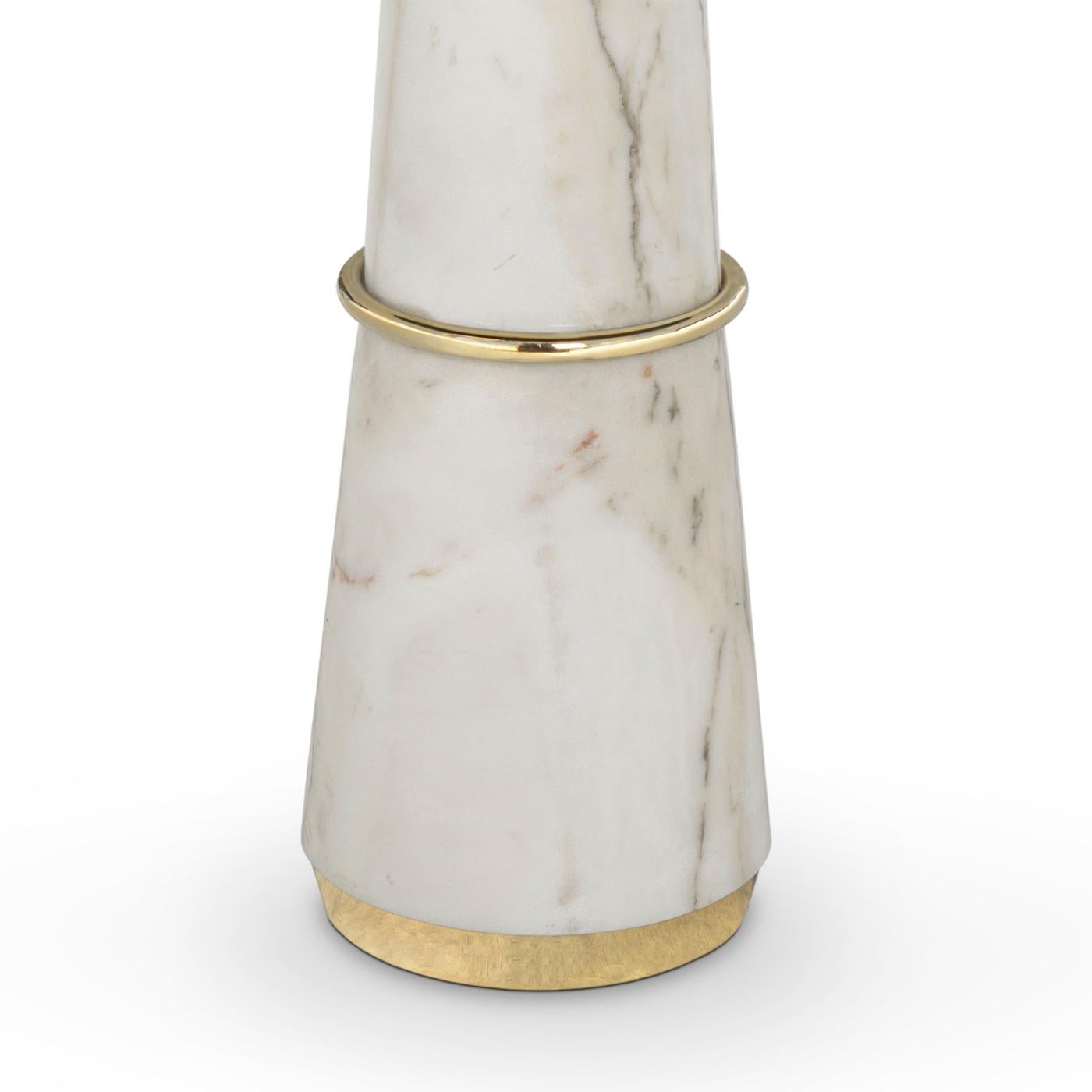 Portugais Table basse haute Tama en vente