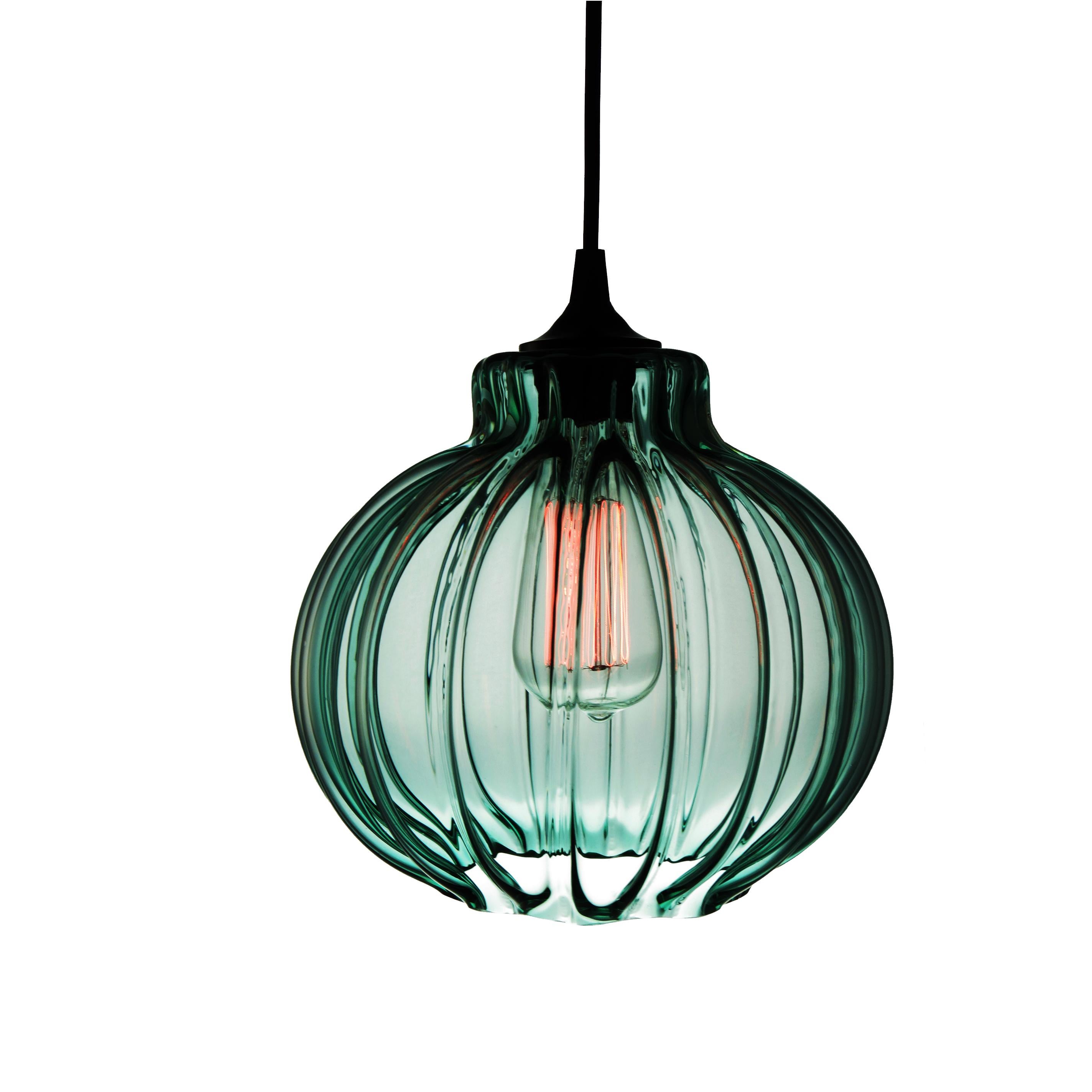 Tamala, Contemporary Hand Blown Pendant Lamp in Clear by Luminosa For Sale 4