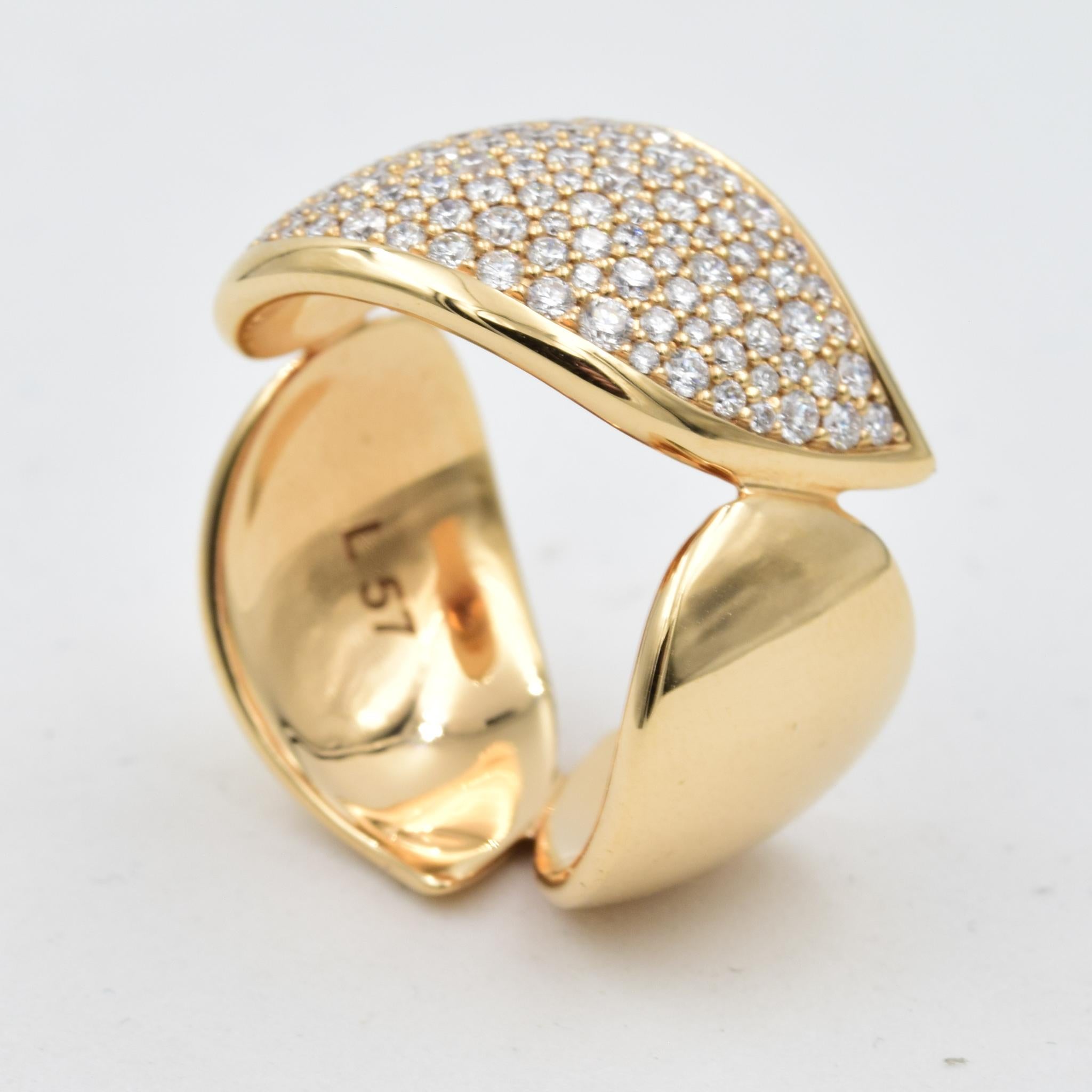 Tamara Comolli Signature Wave Ring with Diamond Pave, R-Sig-Wave-m-p-yg In New Condition In Carmel, IN