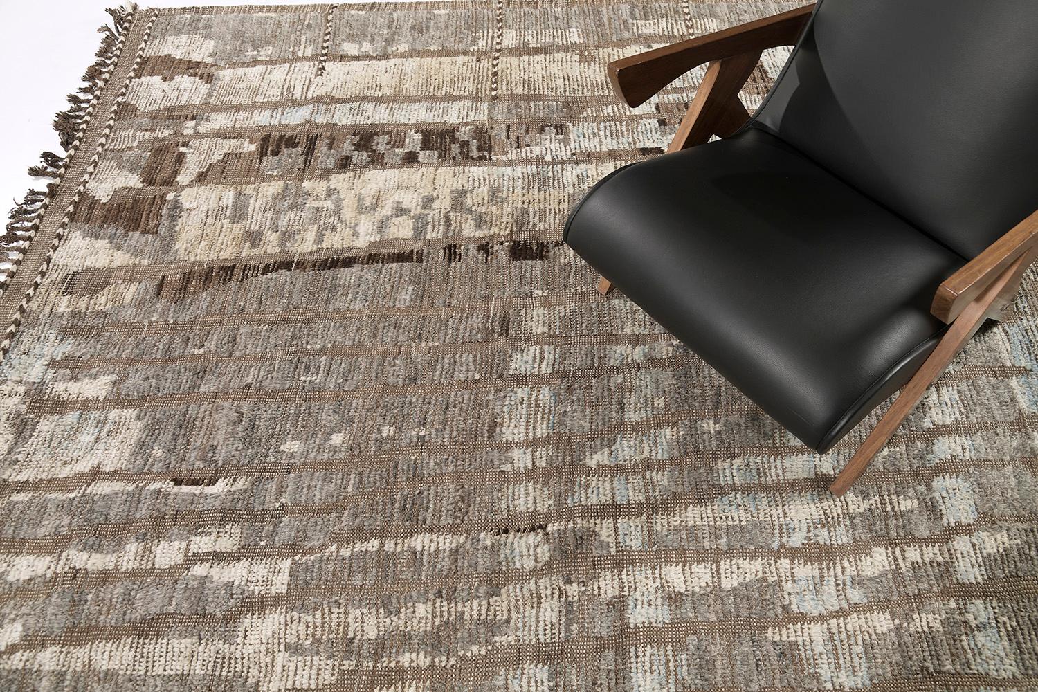 Tamarix is made of luxurious wool and is made of timeless design elements. It's weaving of earthy colors and modern design elements are what makes the Atlas Collection so unique and sought after. Mehraban's Atlas collection is noted for its