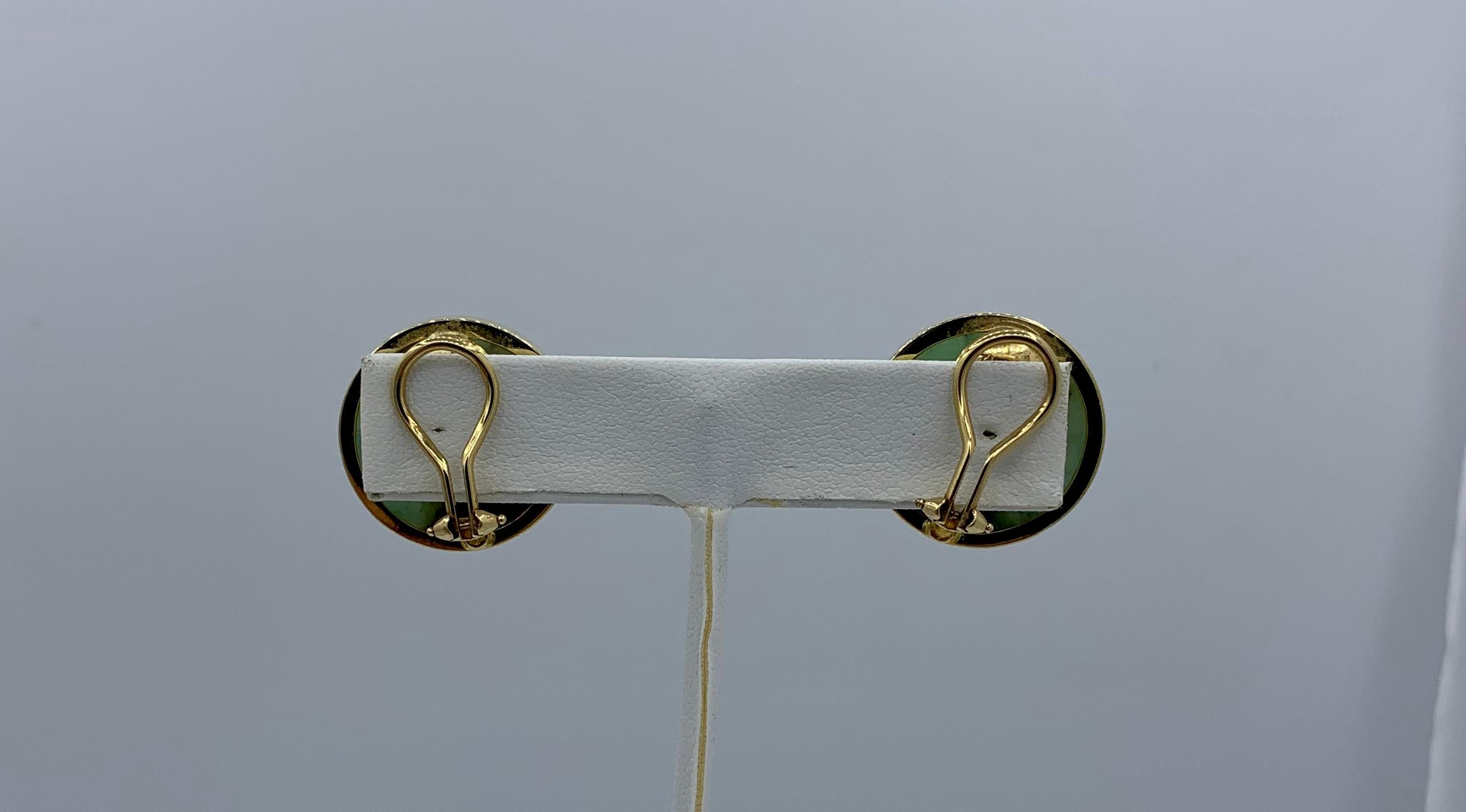 Women's Tambetti Green Chrysoprase 18 Karat Gold Earrings Estate Barbara Taylor Bradford