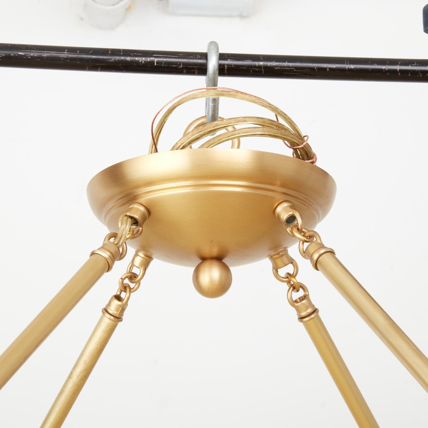 Plafoniera a sospensione Tambour con aste in ottone di David Duncan In condizioni Nuovo in vendita a New York, NY