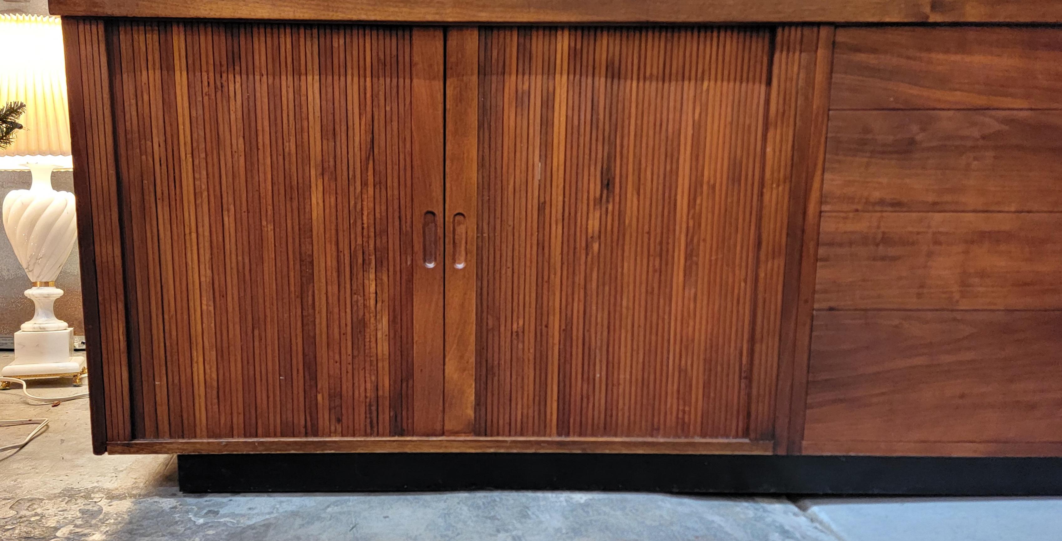 20th Century Tambour Door Credenza by Milo Baughman for Glenn of California For Sale