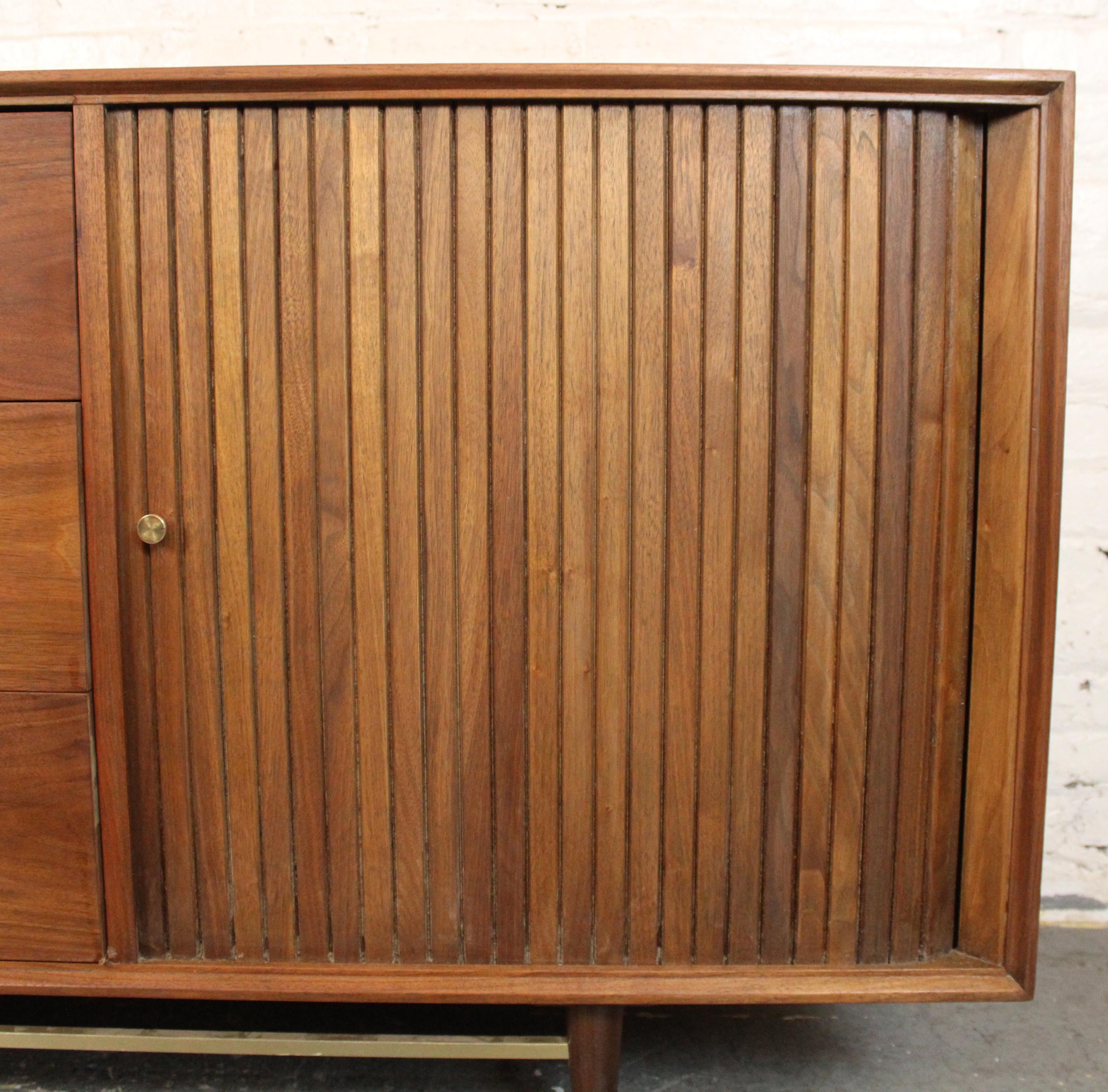 XX secolo Comò con anta a tamburo di Furnette in vendita