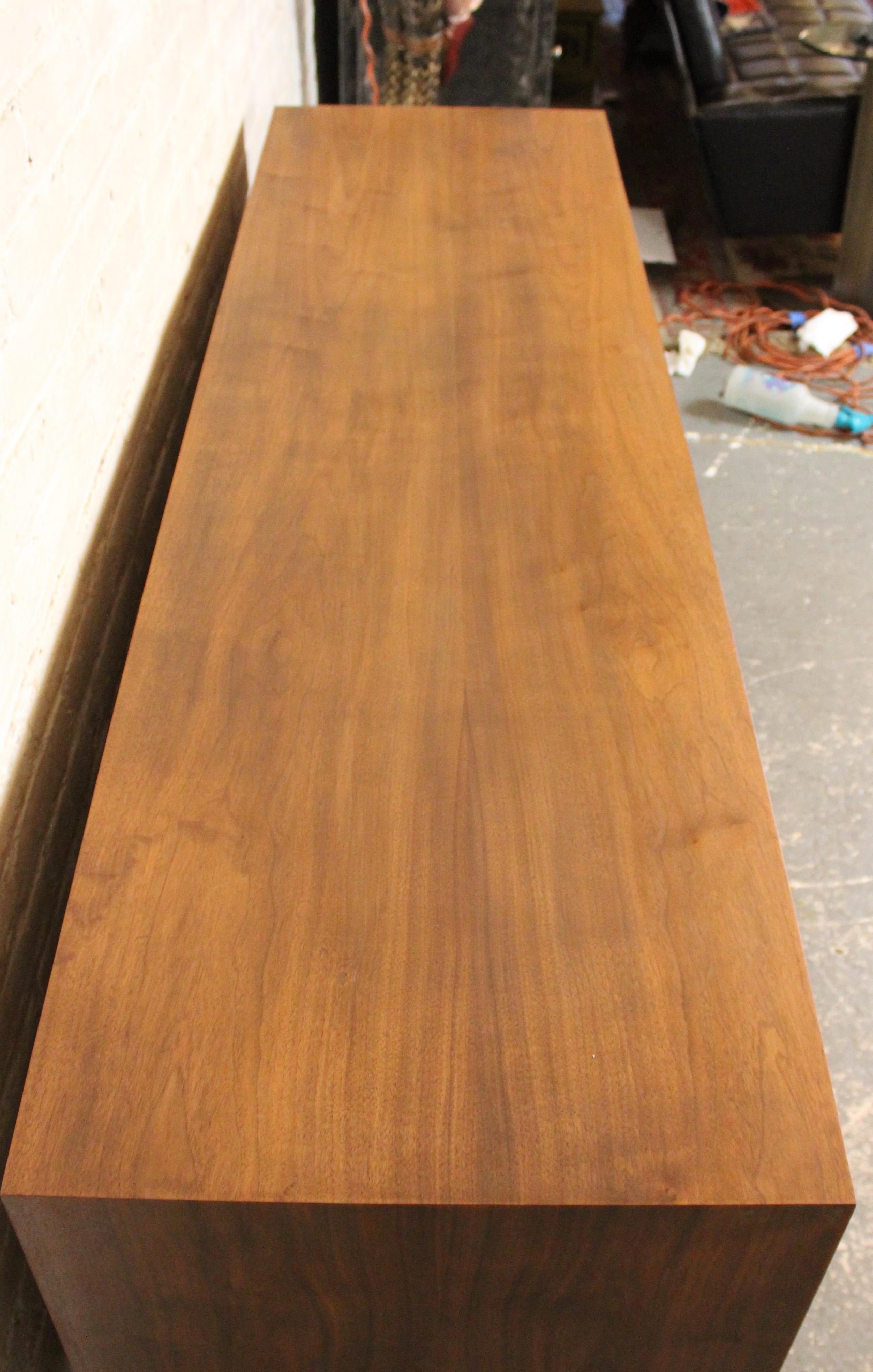 Comò con anta a tamburo di Furnette in vendita 1