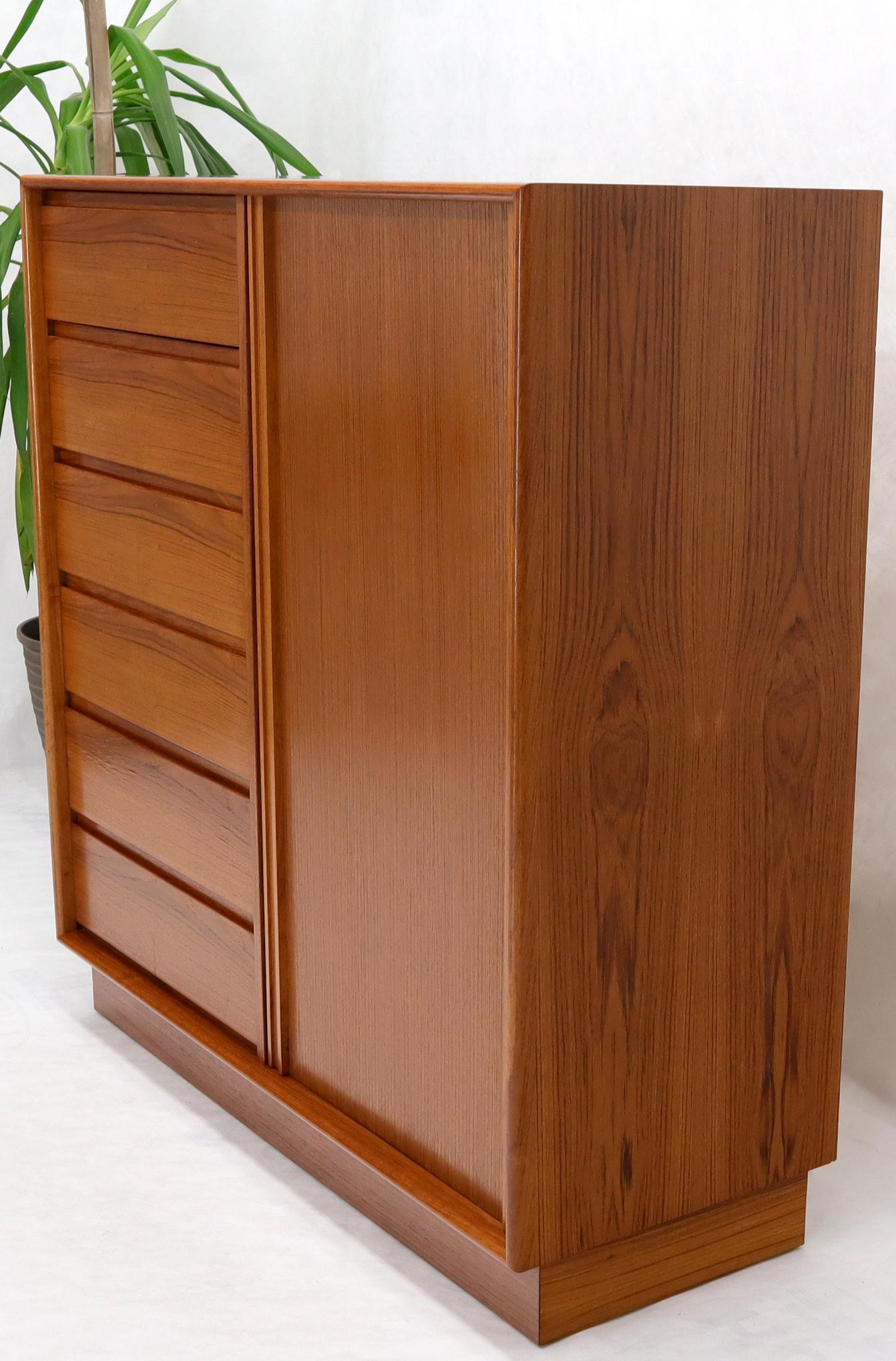 tambour dresser