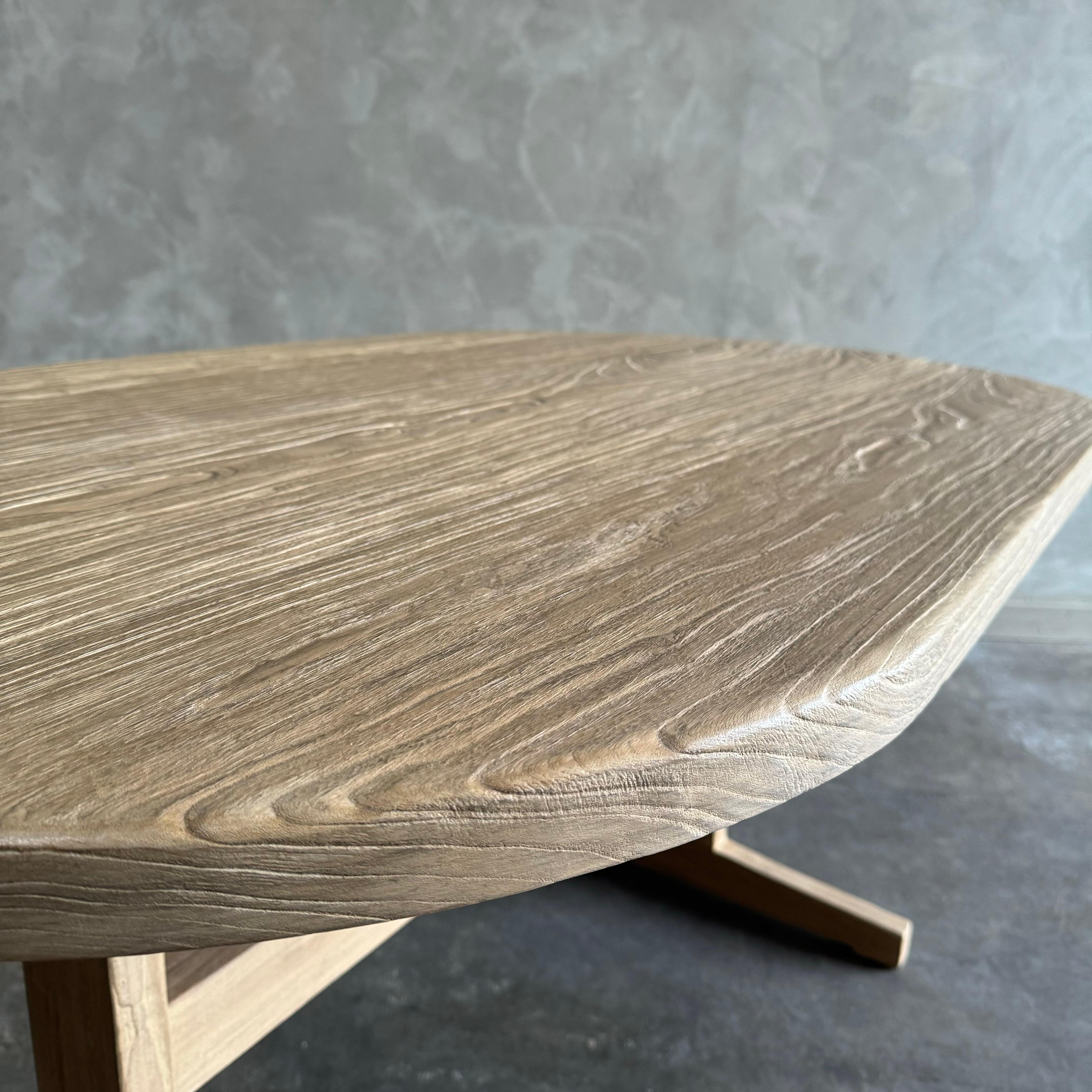 Contemporary Tami Oval Dining Table For Sale