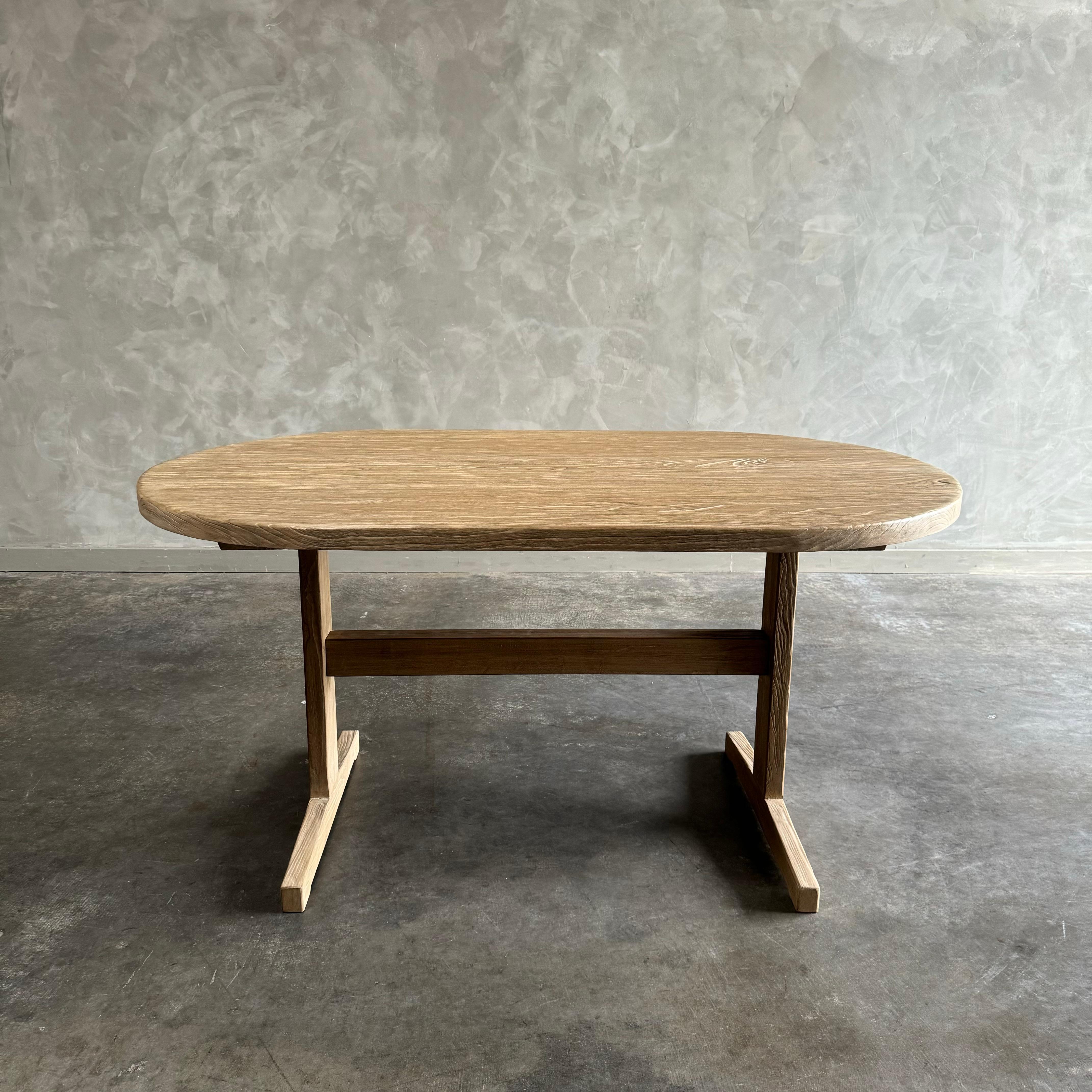 Tami Oval Dining Table For Sale 3