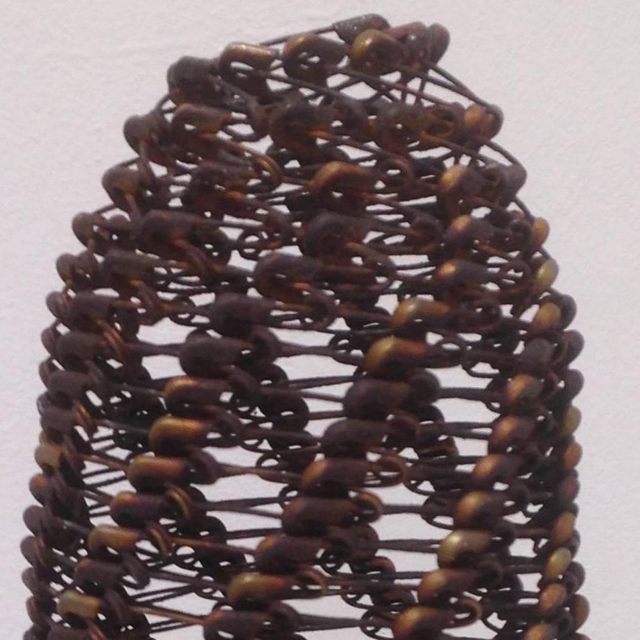 Tamiko Kawata, Medium size Rust, Abstract steel safety pin sculpture, 2017 1