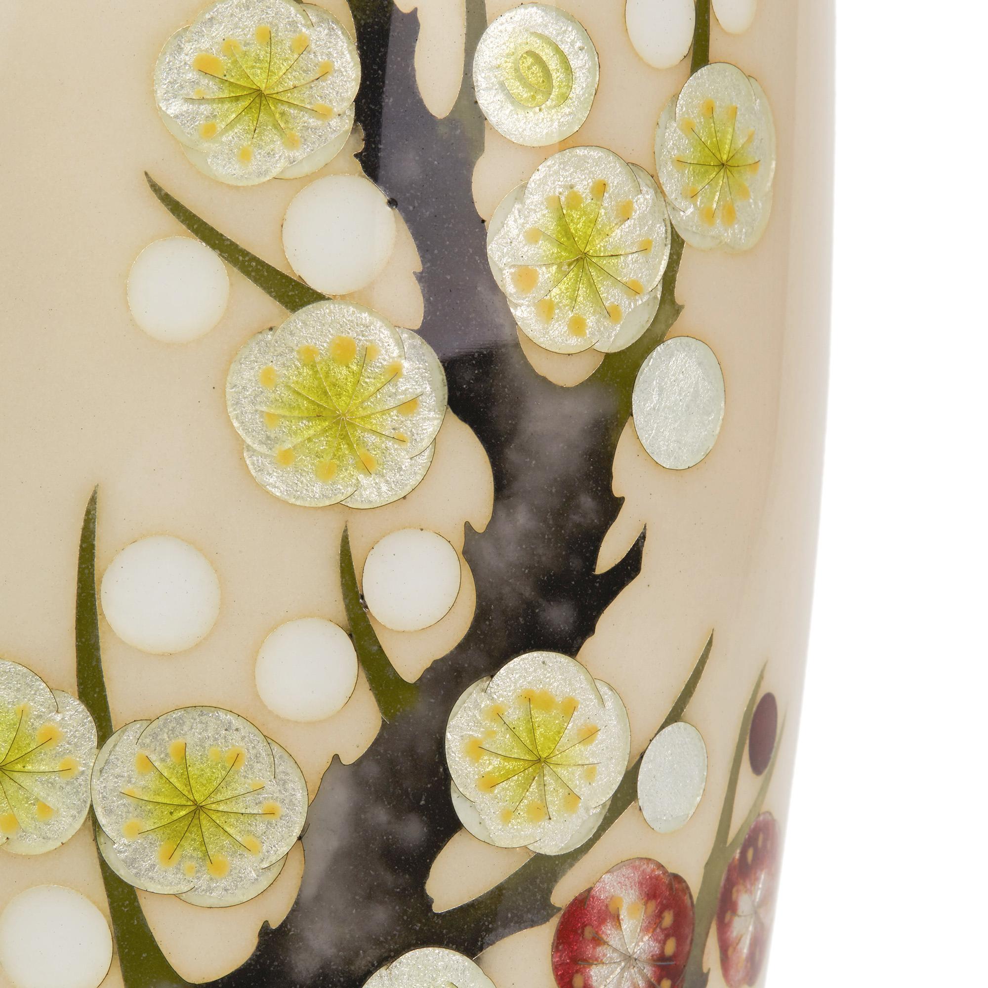 Tamura Japanese Showa Period Hawthorn Decorated Cloisonné Vase, circa 1930 2