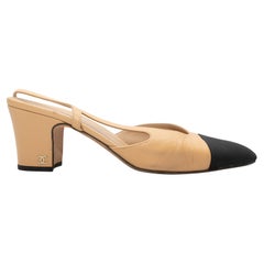 Tan & Black Chanel Pumps Cap-Toe Slingback Taglia 38.5