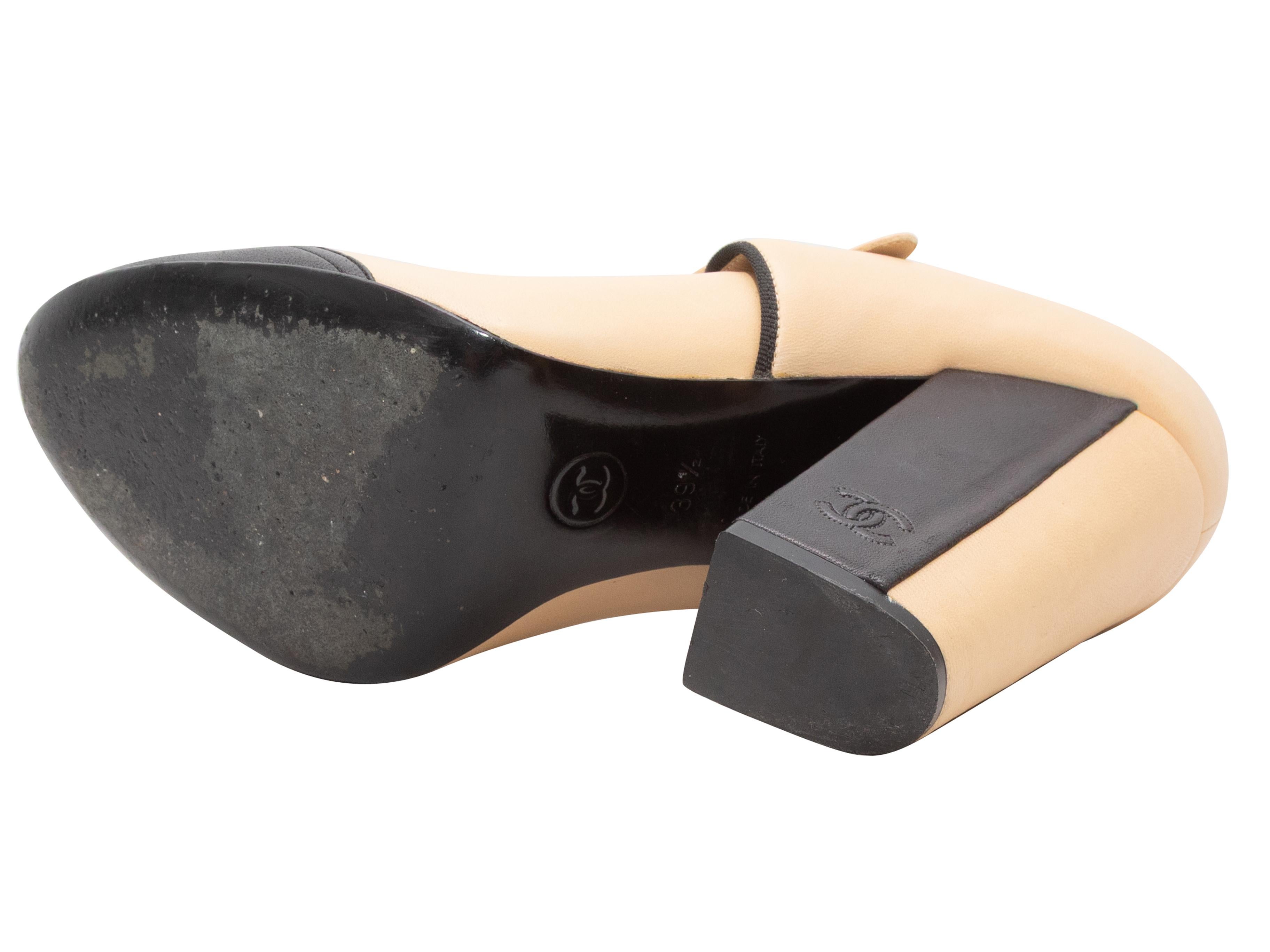 De las mujeres Bombas Mary Jane Chanel marrón y negro talla 39,5 en venta