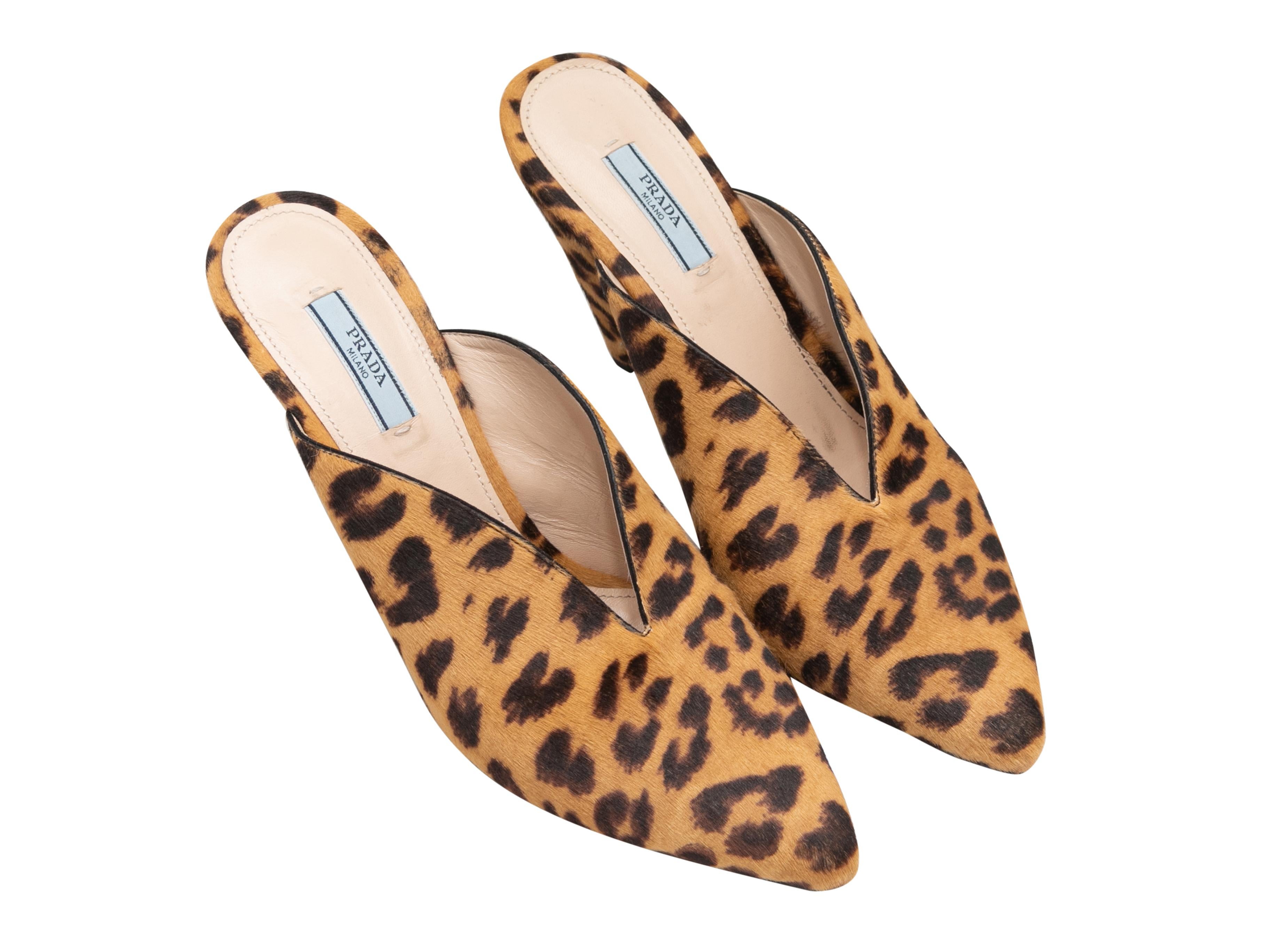 Tan & Black Prada Leopard Print Ponyhair Mules Size 39 In Good Condition For Sale In New York, NY