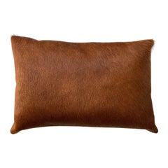 Oreiller en cuir de vache brun foncé:: coussin lombaire