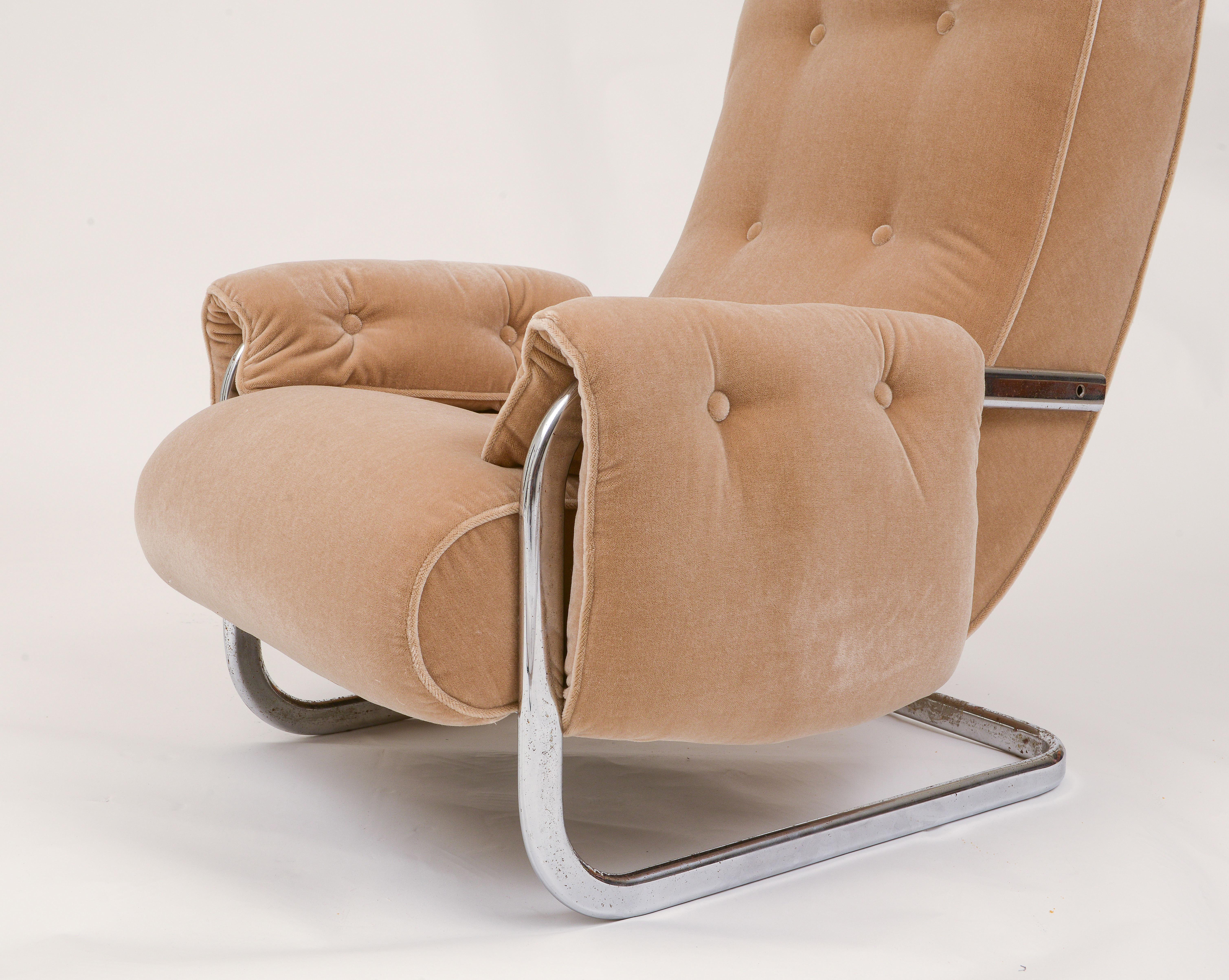 Italian Tan Brown Mohair Velvet Large Lounge Chairs, Guido Faleschini, 1970's, Italy