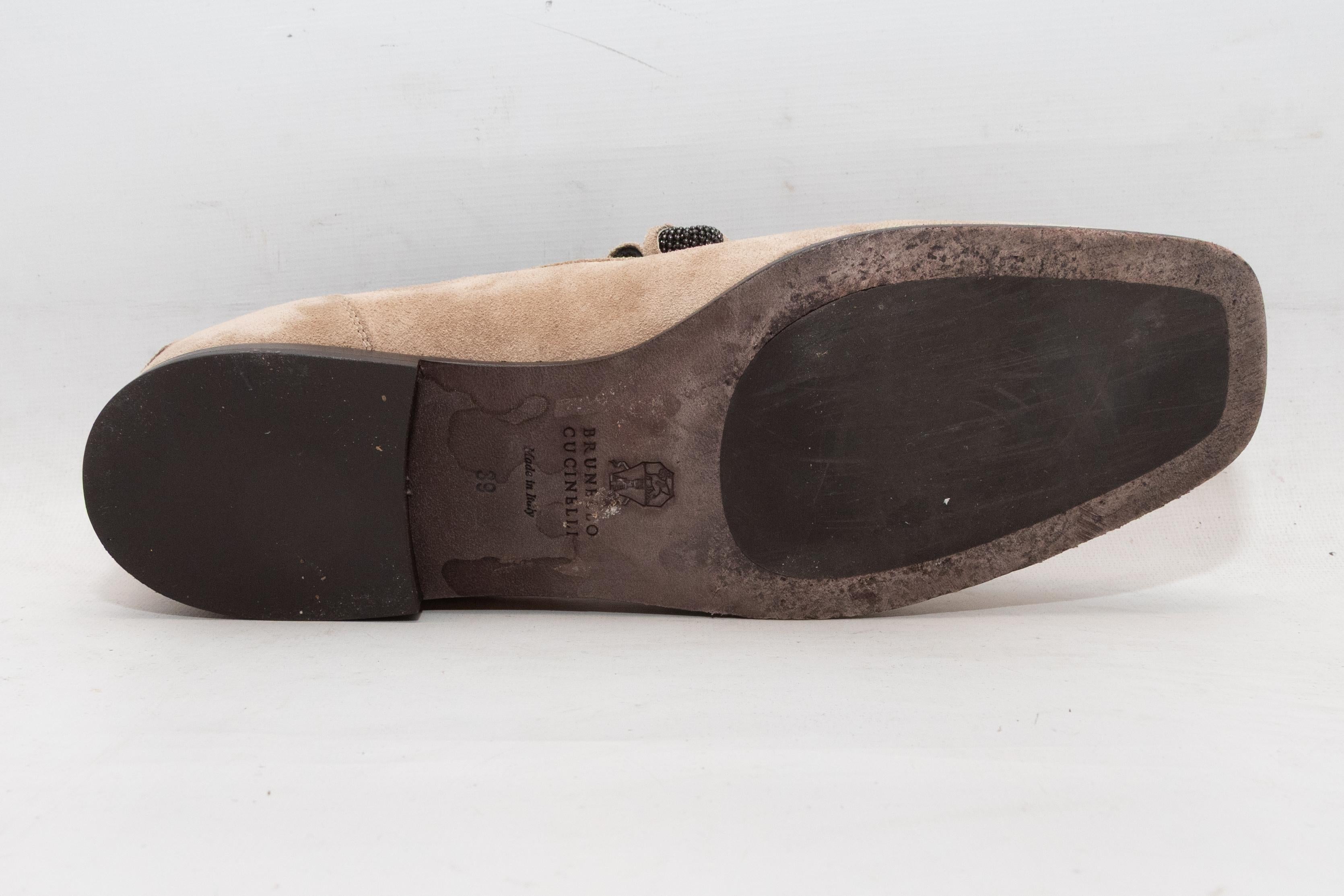 De las mujeres Tan Brunello Cucinelli Suede Monili-Trimmed Loafers Size 39 en venta