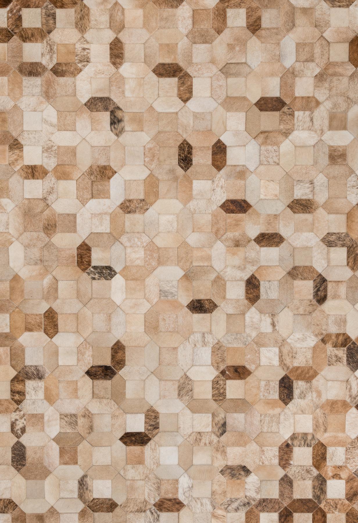 Modern Tan, Caramel Tessellation Trellis Cowhide Area Floor Rug XX-Large For Sale
