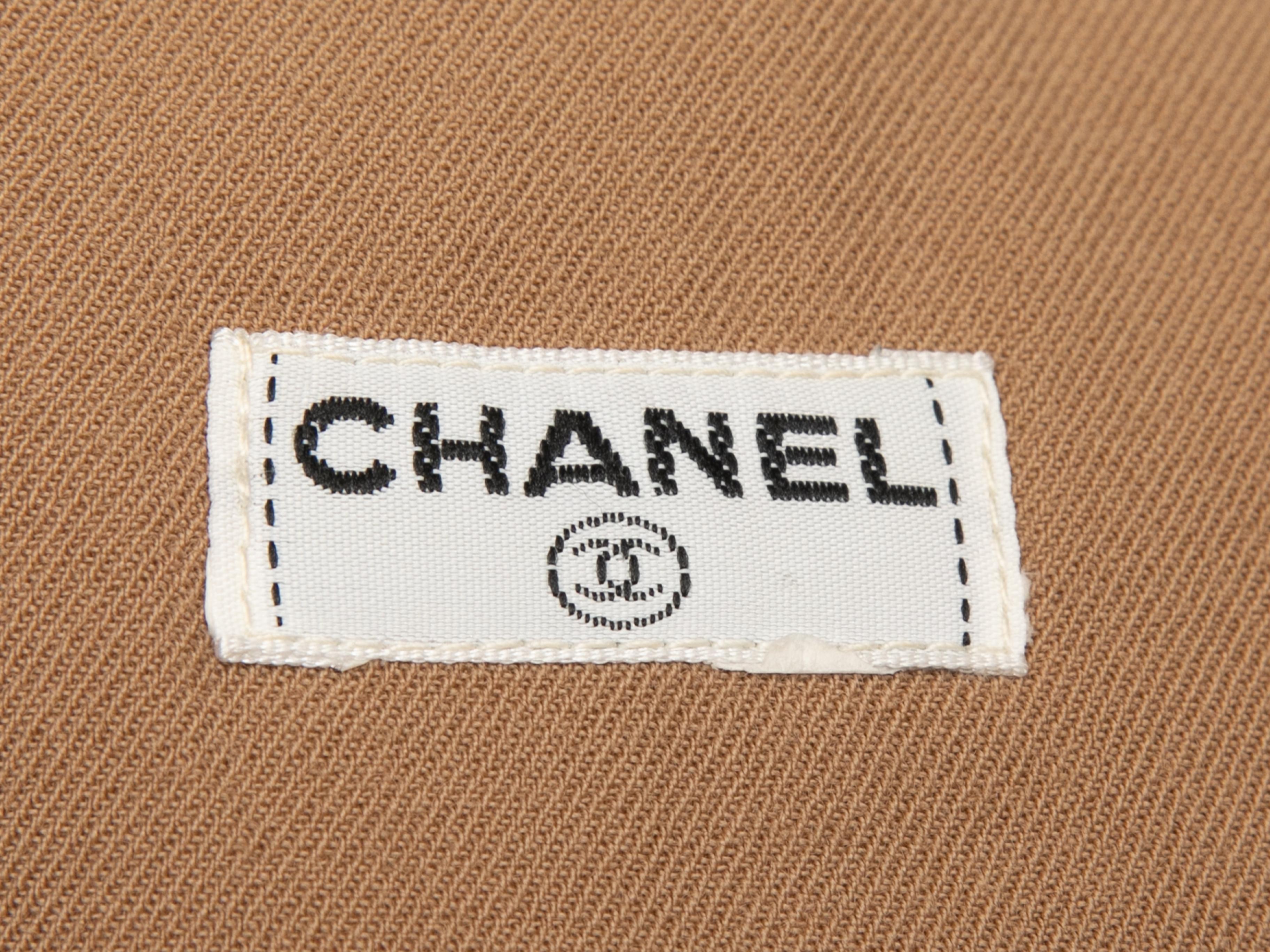 Donna Gonna a tubino al ginocchio Chanel Tan taglia US S in vendita