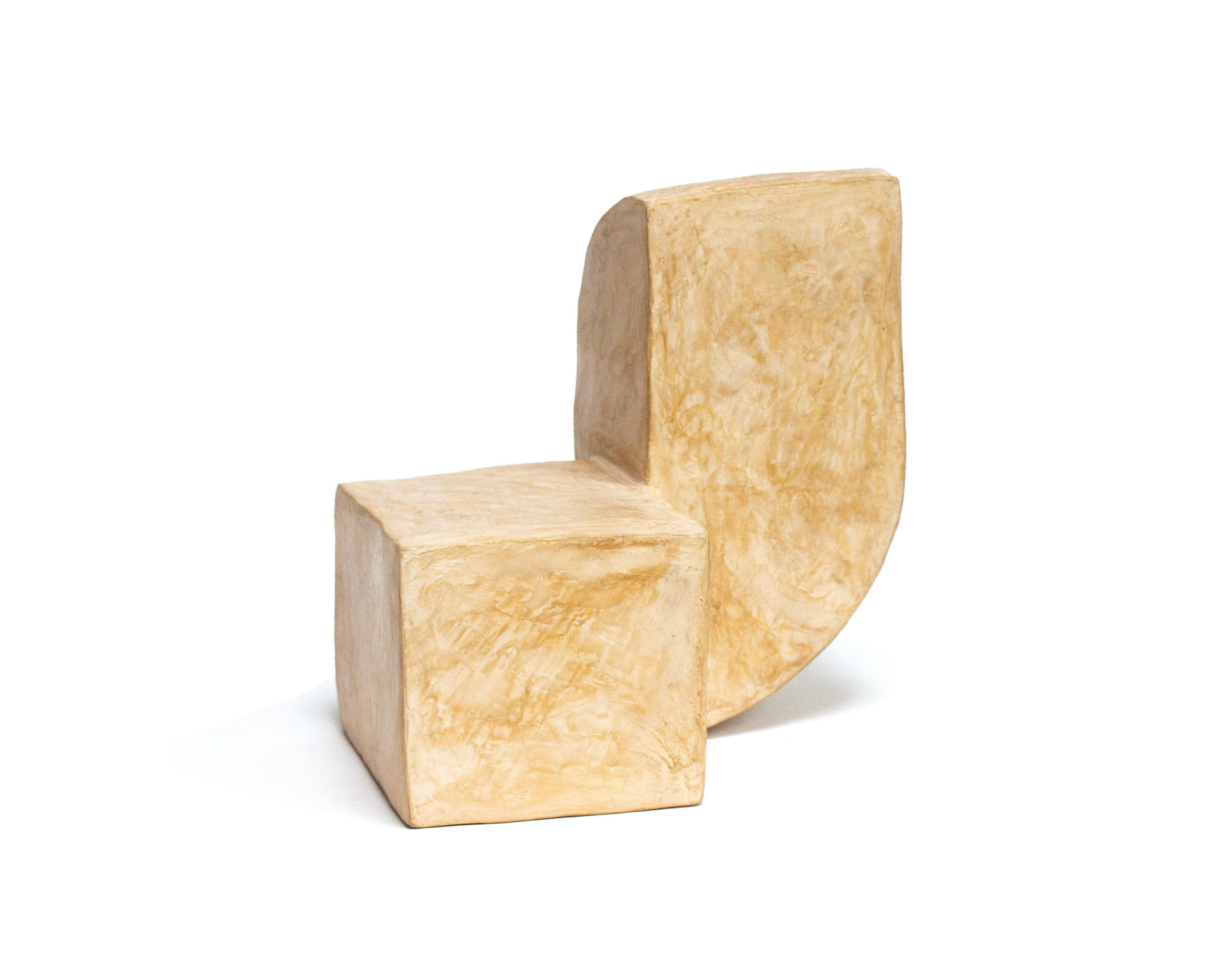 Inglese Tan Duo I Scultura realizzata a mano da Rachael Heritage in vendita