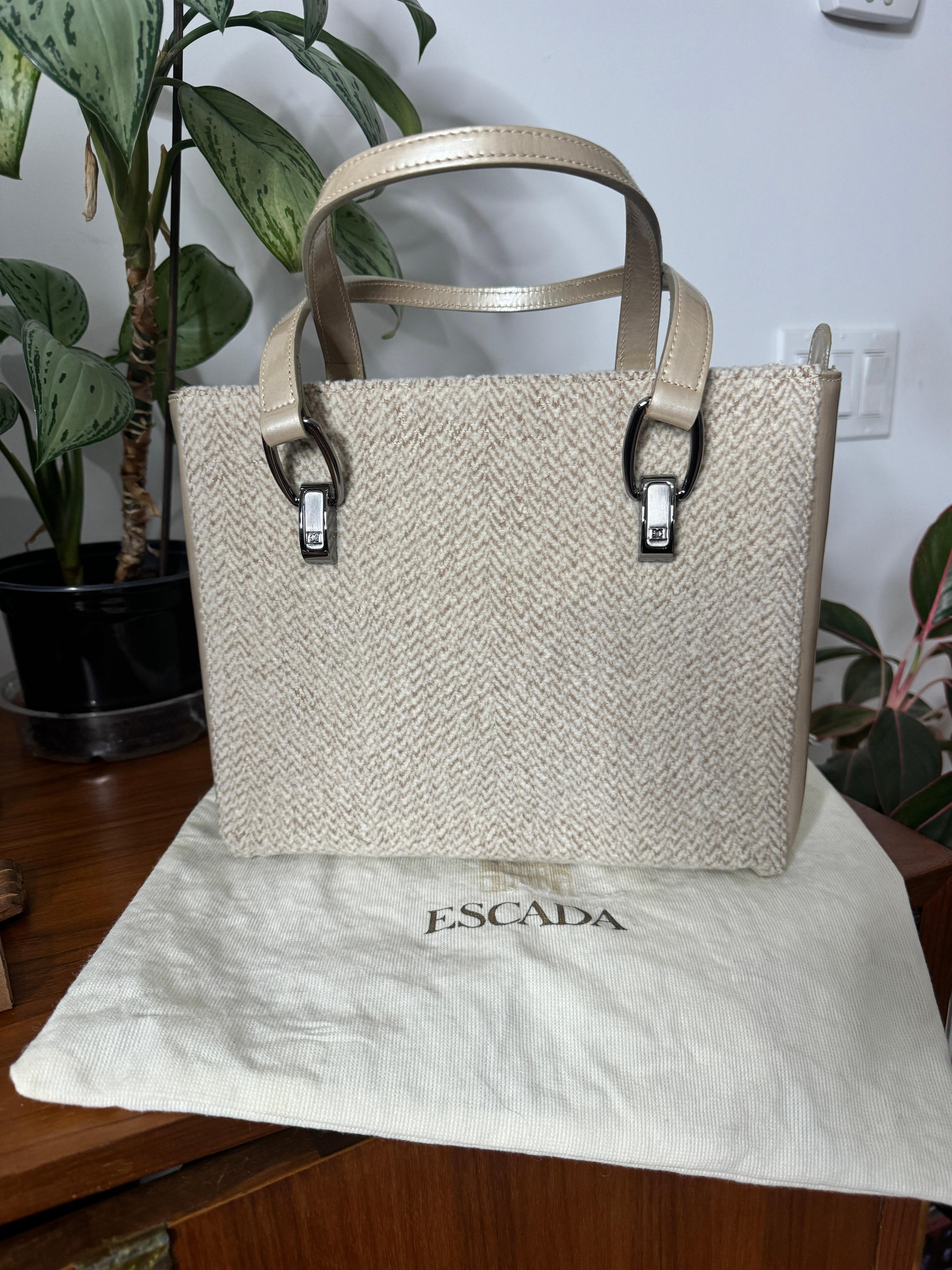 Tan Escada Kelly Hand Bag Never Used 1990 Handbag Purse en vente 5